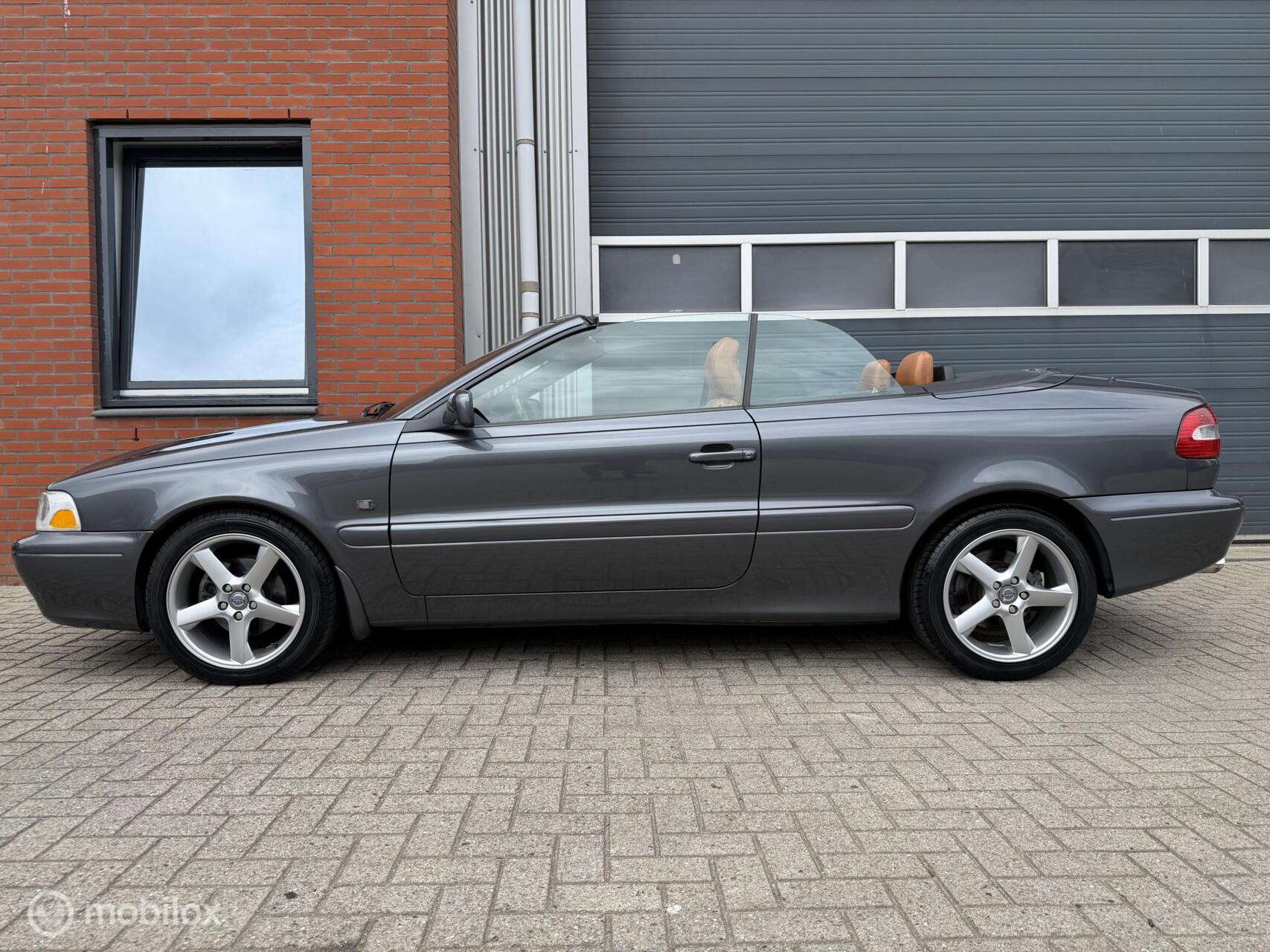 Foto van VOLVO C70