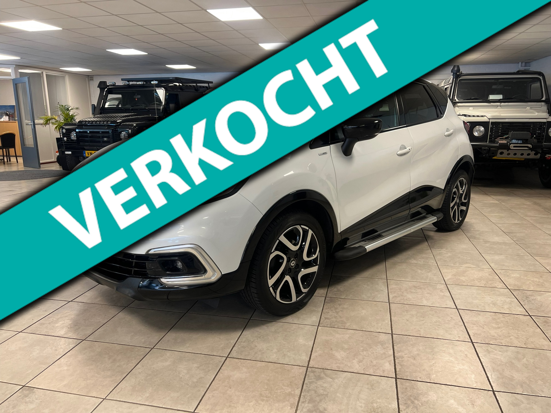 Renault Captur 1.2 TCe Initiale Paris Climate control, Navigatie, goed onderhouden. 2017 - voorkant