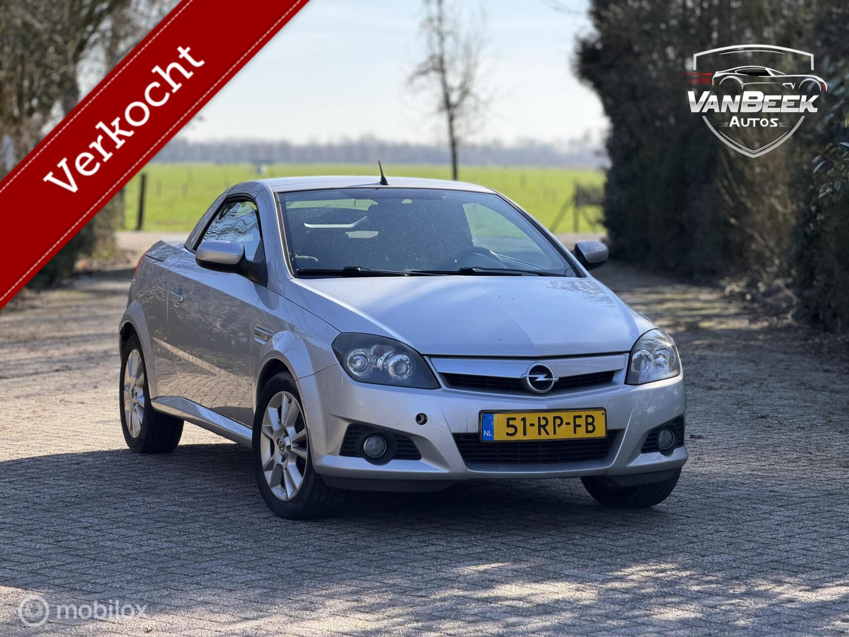 Foto van OPEL TIGRA