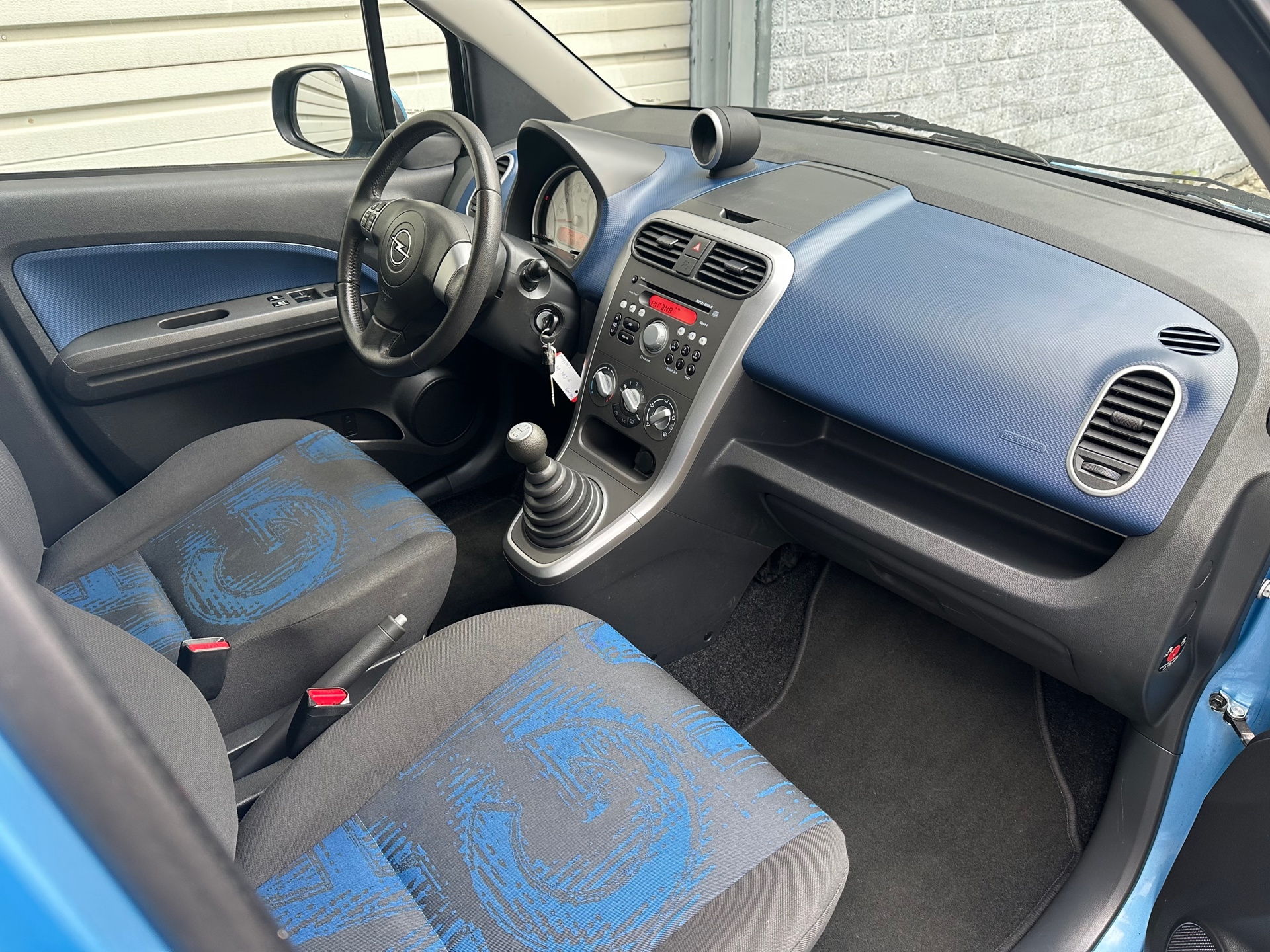 Foto van Opel Agila