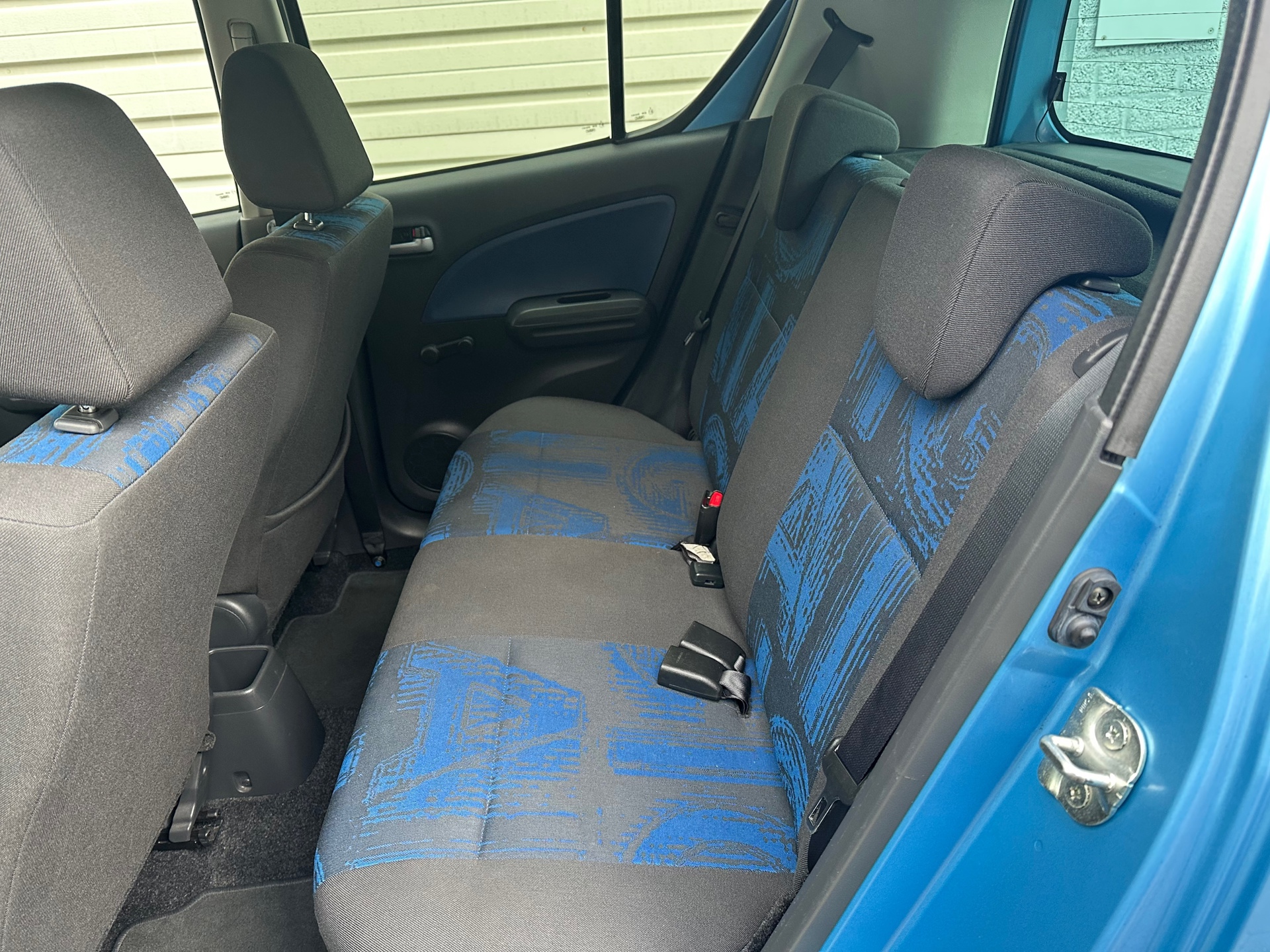 Foto van Opel Agila