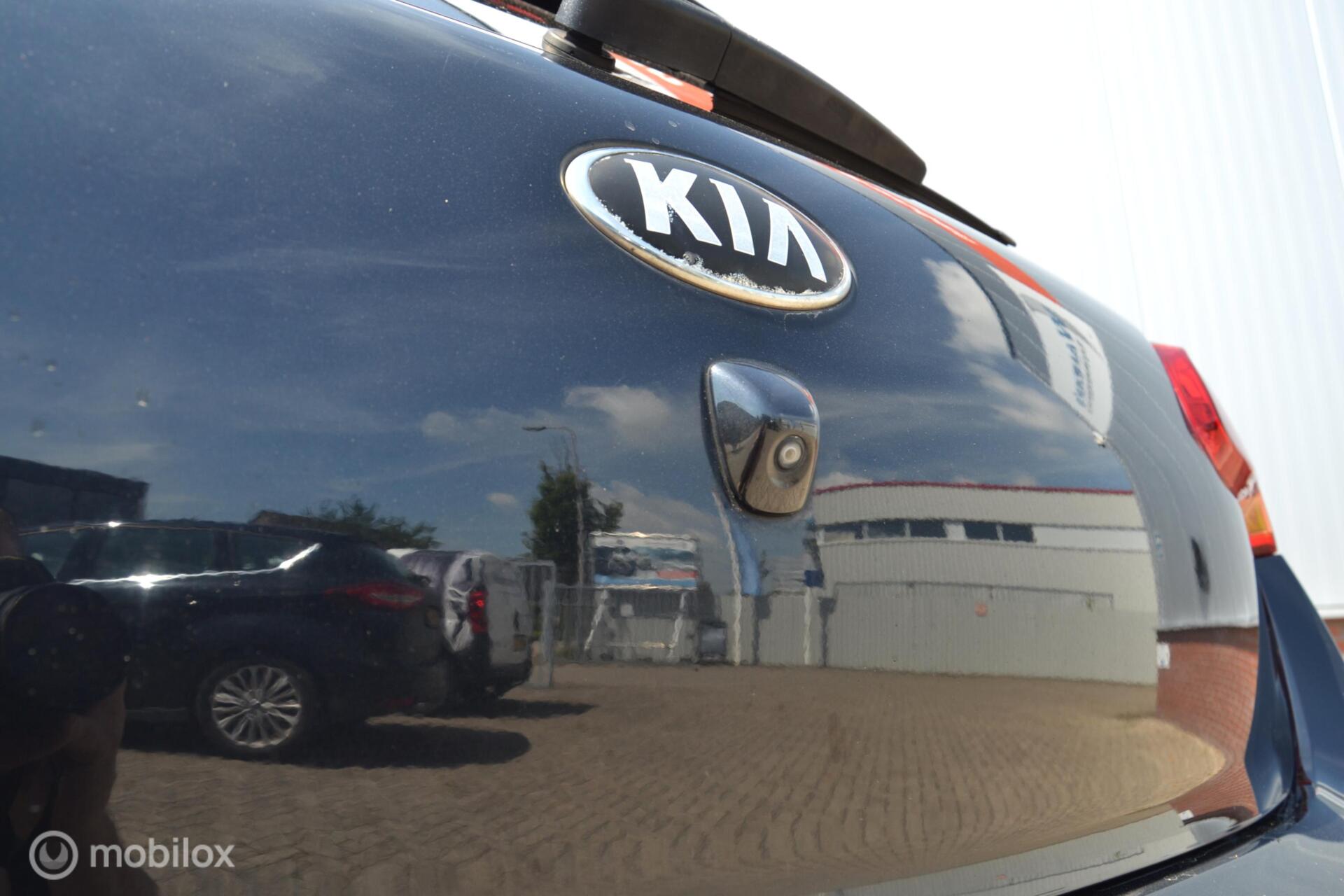 Foto van Kia Cee D