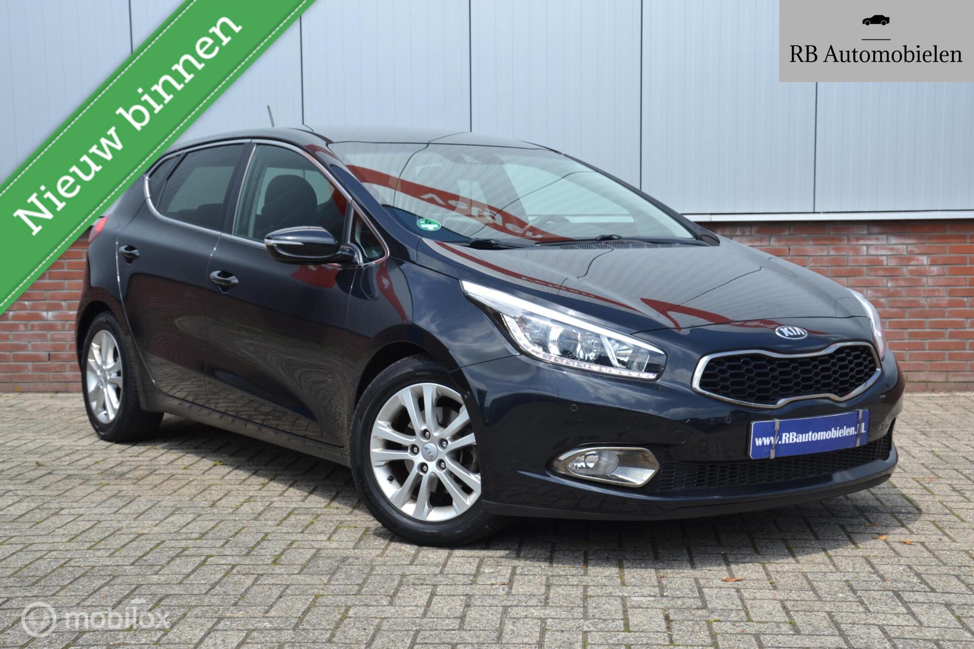 Kia Cee D 1.6 GDI SuperPack|NAP|2eig|Dealer|Camera|Automaat| 2013 - voorkant