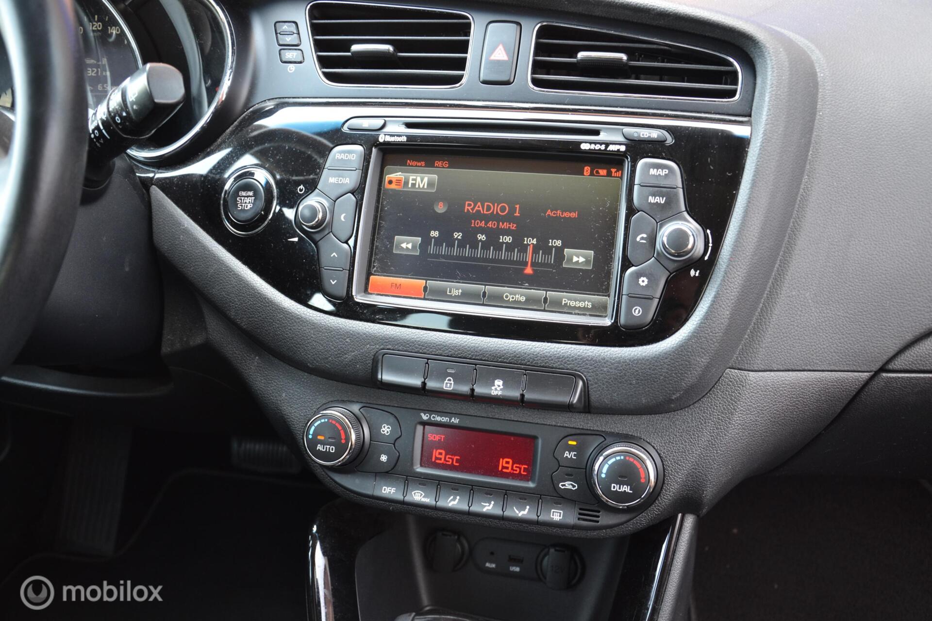 Foto van Kia Cee D