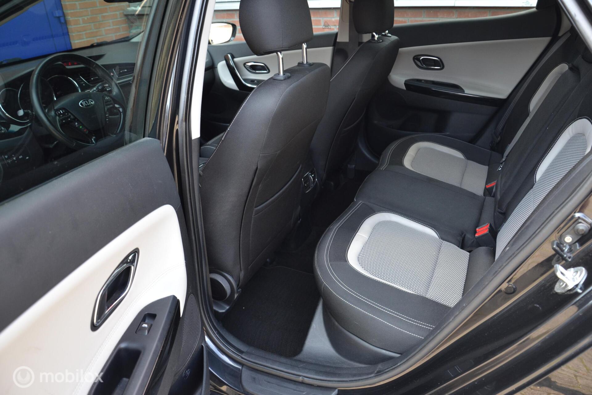 Foto van Kia Cee D