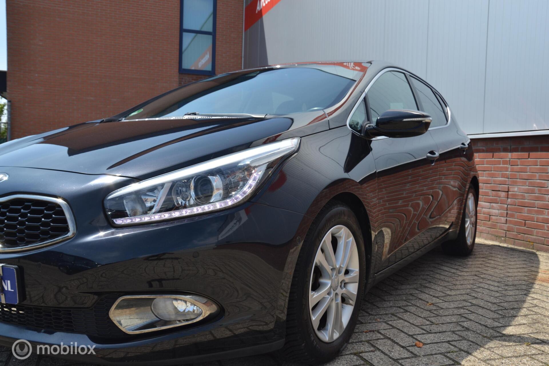Foto van Kia Cee D
