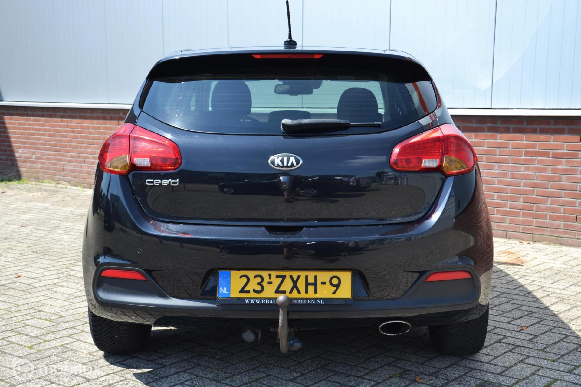 Foto van Kia Cee D