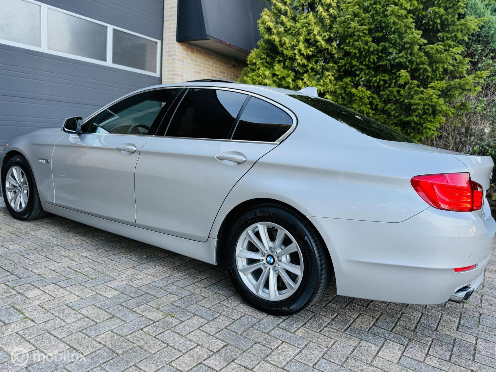 Foto van BMW 523i