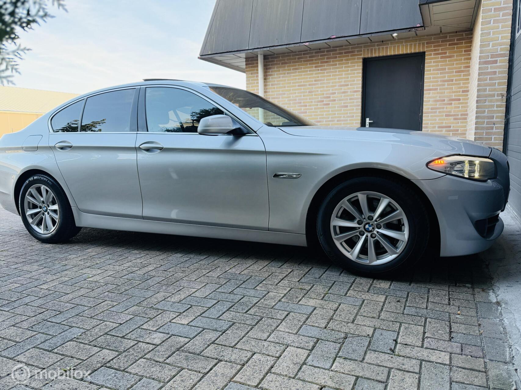 Foto van BMW 523i