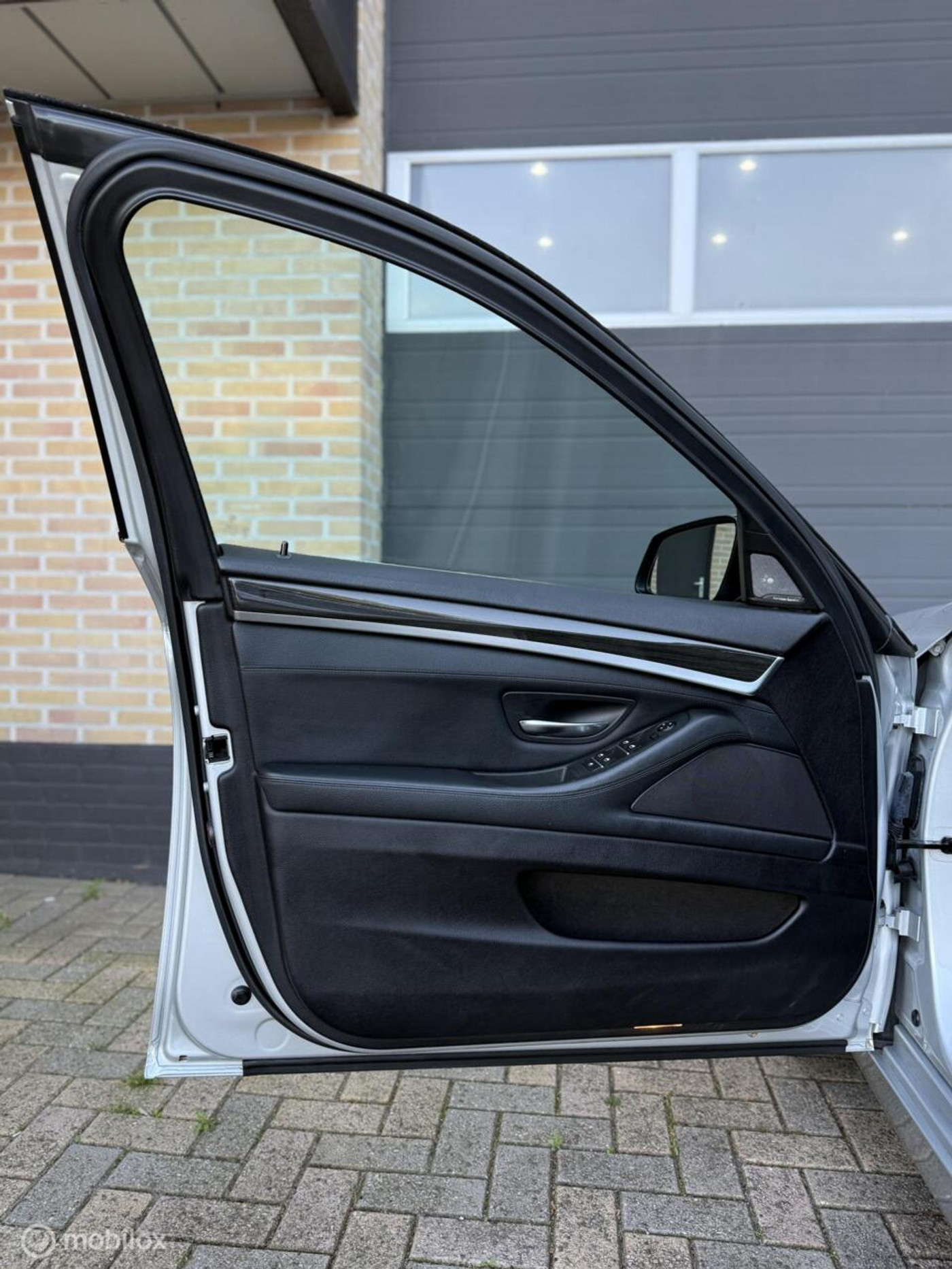 Foto van BMW 523i