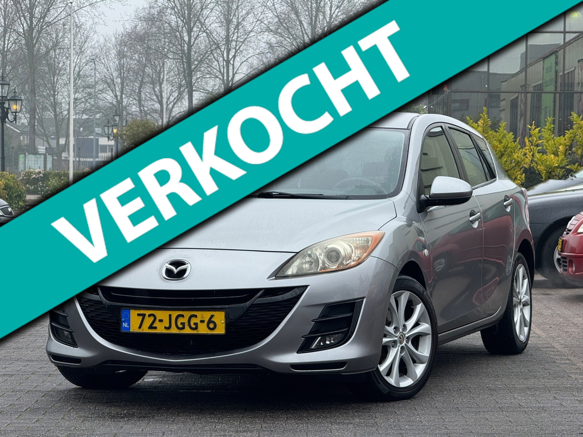 Mazda 3 1.6 TS Plus | Stoelverwarming | Parkeersensoren | Airco | Elektrische spiegels | Cruise control | 2 sleutels | LM velgen 2009 - voorkant