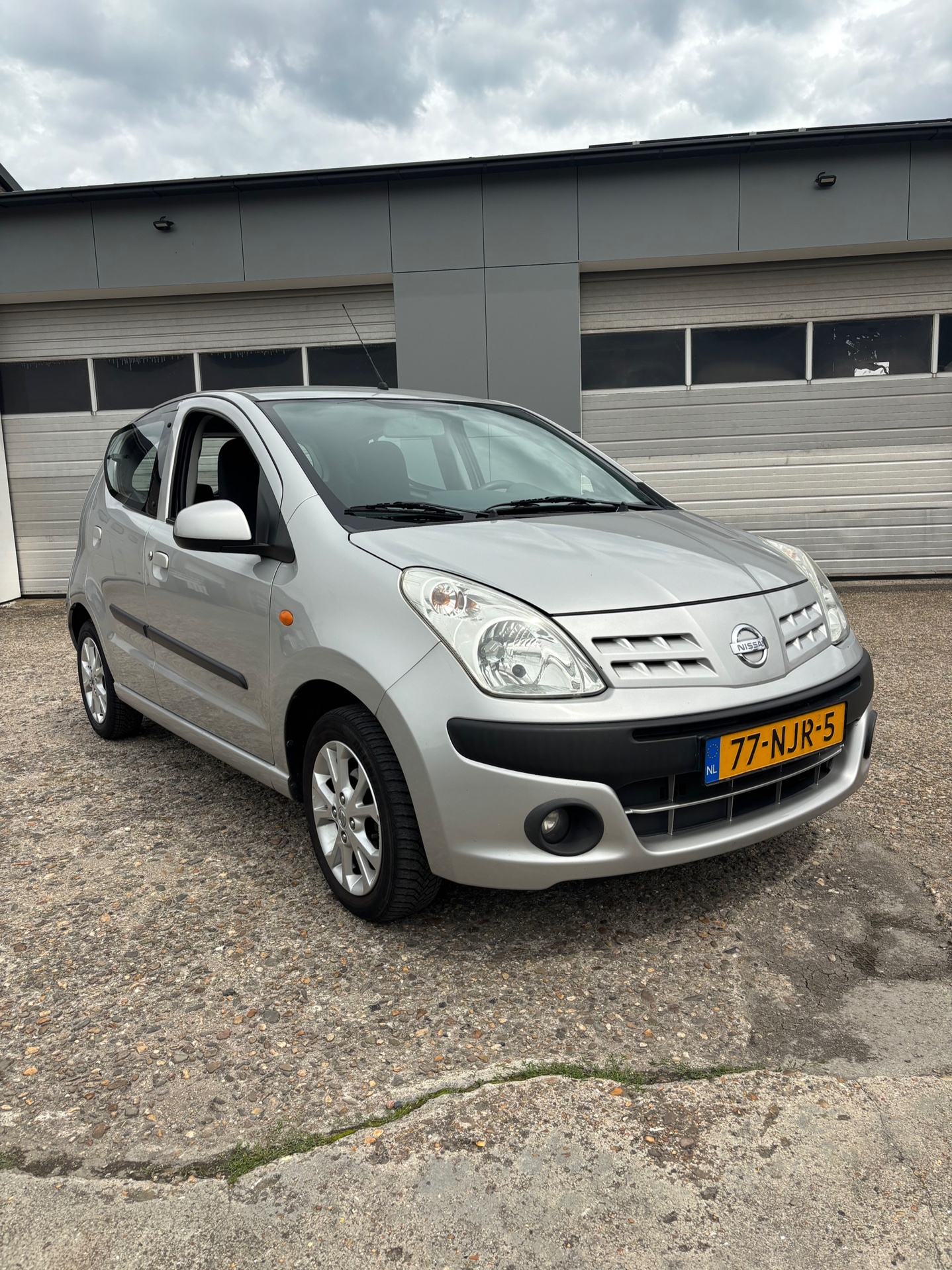 Nissan Nissan Pixo 1.0 Look 2010 - voorkant