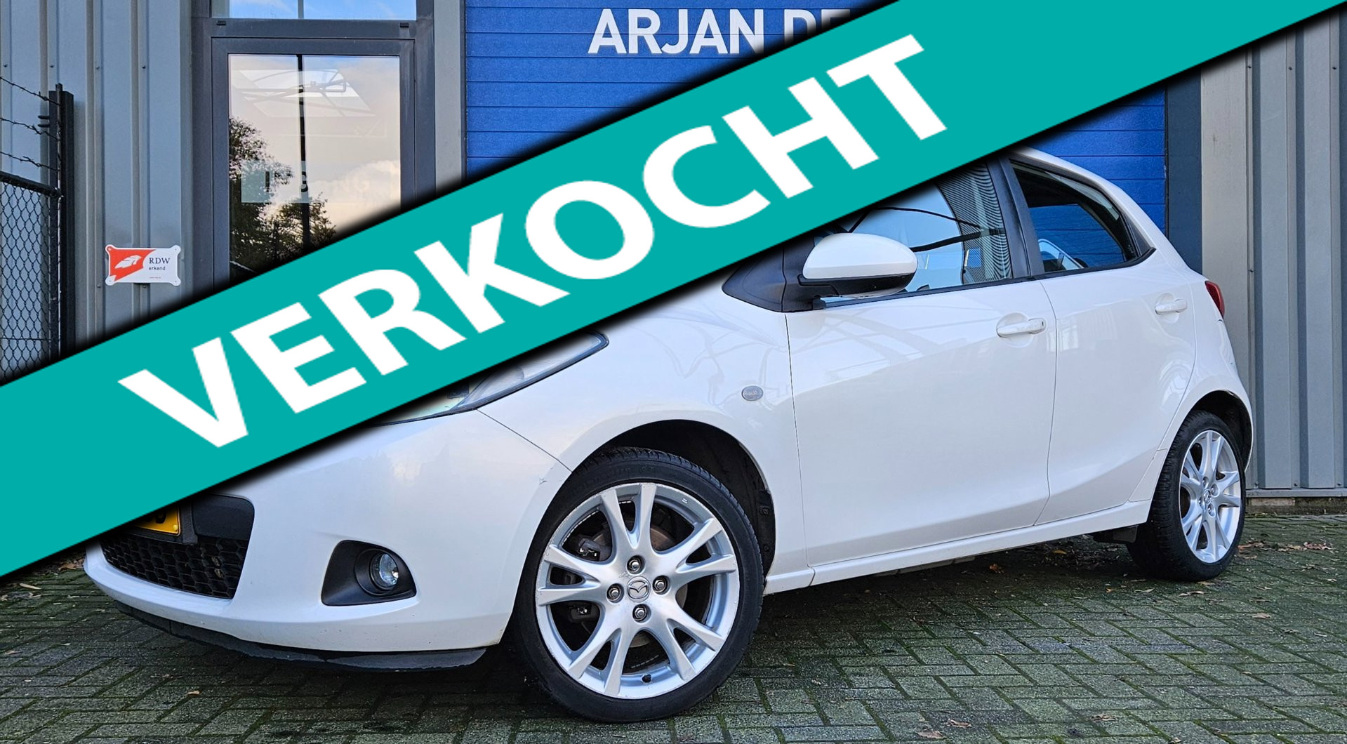 Mazda Mazda 2 1.3hp S-VT 5Drs Executive Clima Cruise NAP APK NIEUW 2008 - voorkant