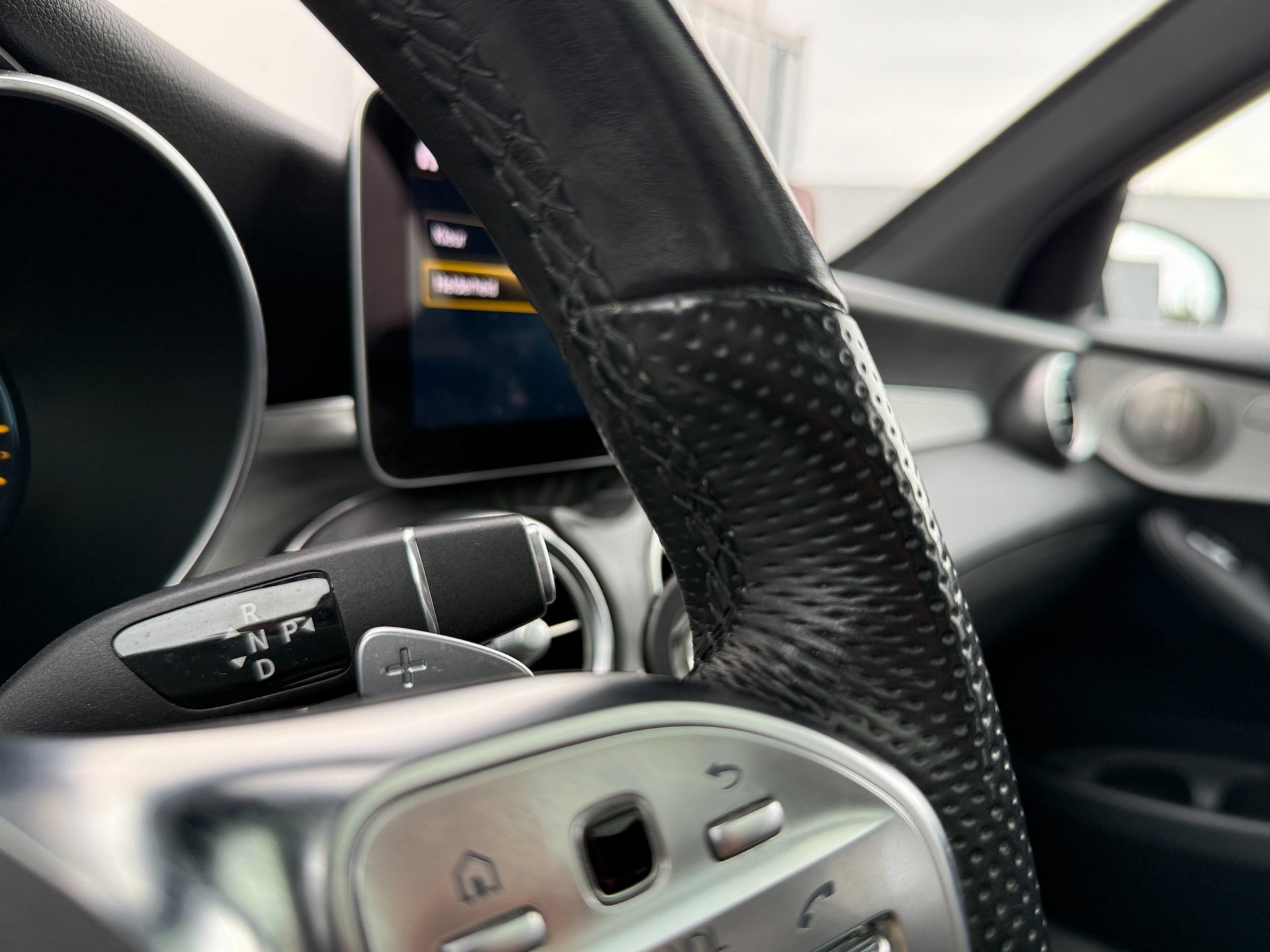 Foto van Mercedes-Benz GLC 300 E 4Matic