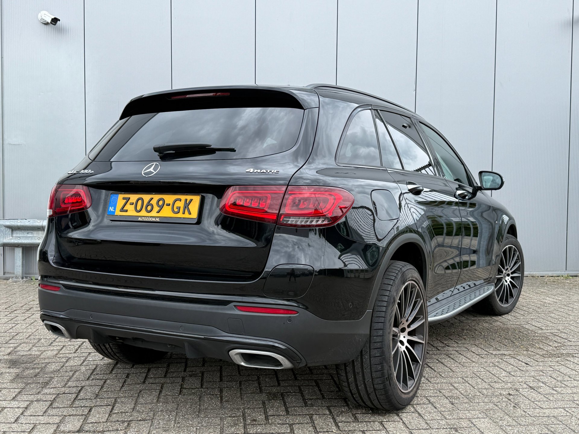 Foto van Mercedes-Benz GLC 300 E 4Matic