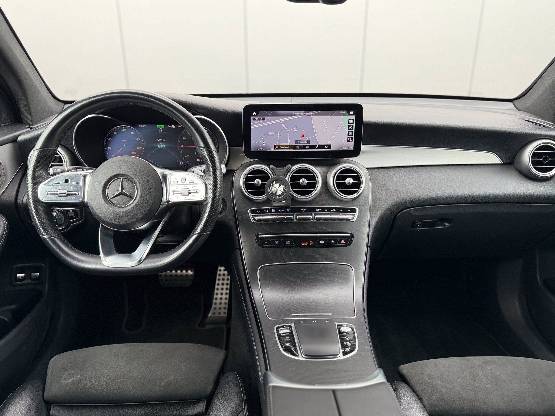 Foto van Mercedes-Benz GLC 300 E 4Matic