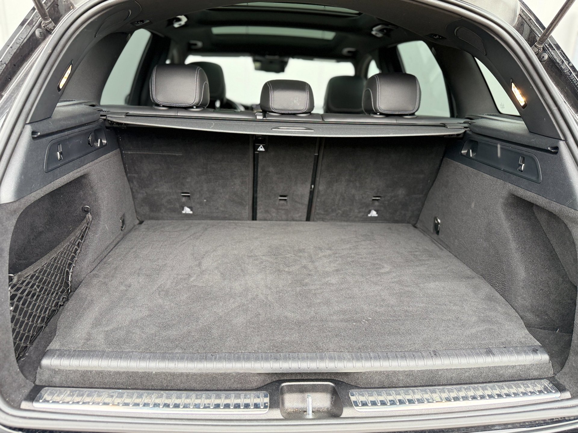 Foto van Mercedes-Benz GLC 300 E 4Matic