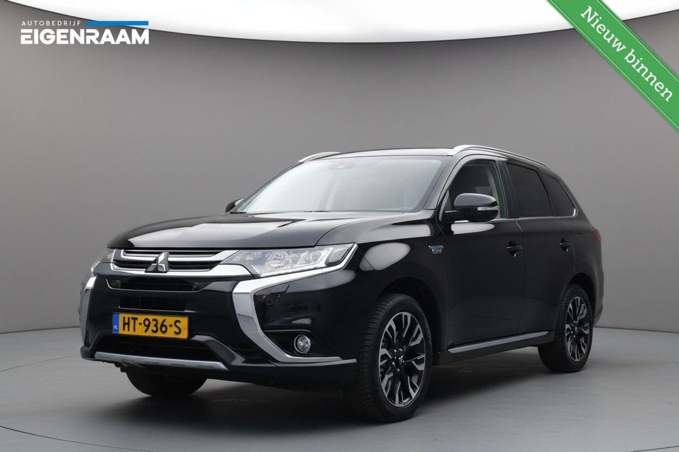 Foto van MITSUBISHI MITSUBISHI OUTLANDER
