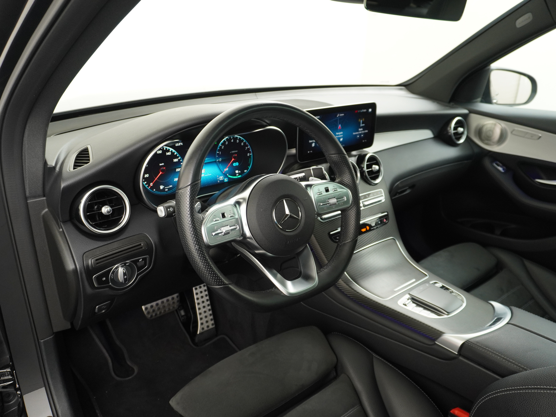 Foto van Mercedes-Benz GLC 300 E 4Matic