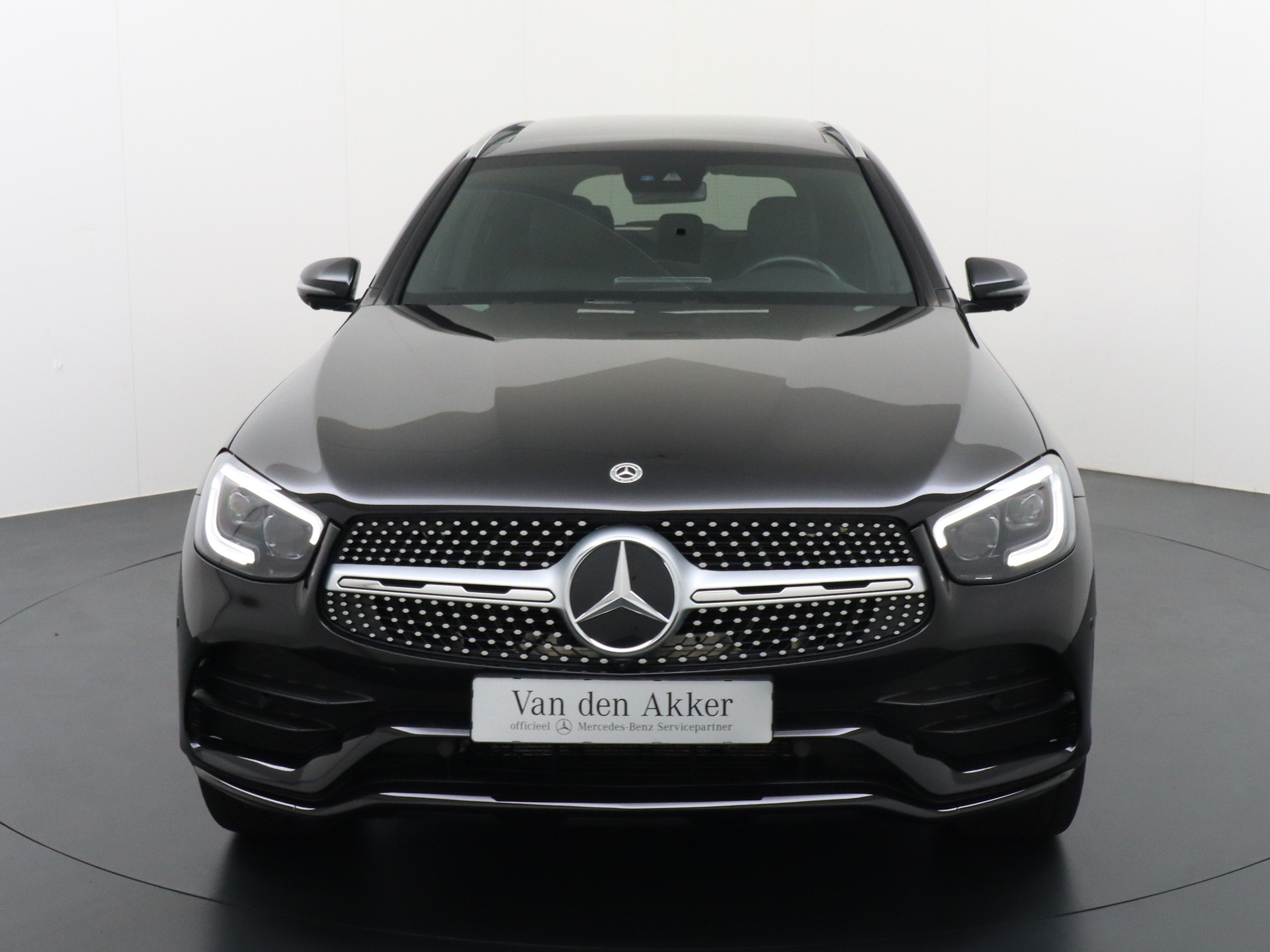 Foto van Mercedes-Benz GLC 300 E 4Matic