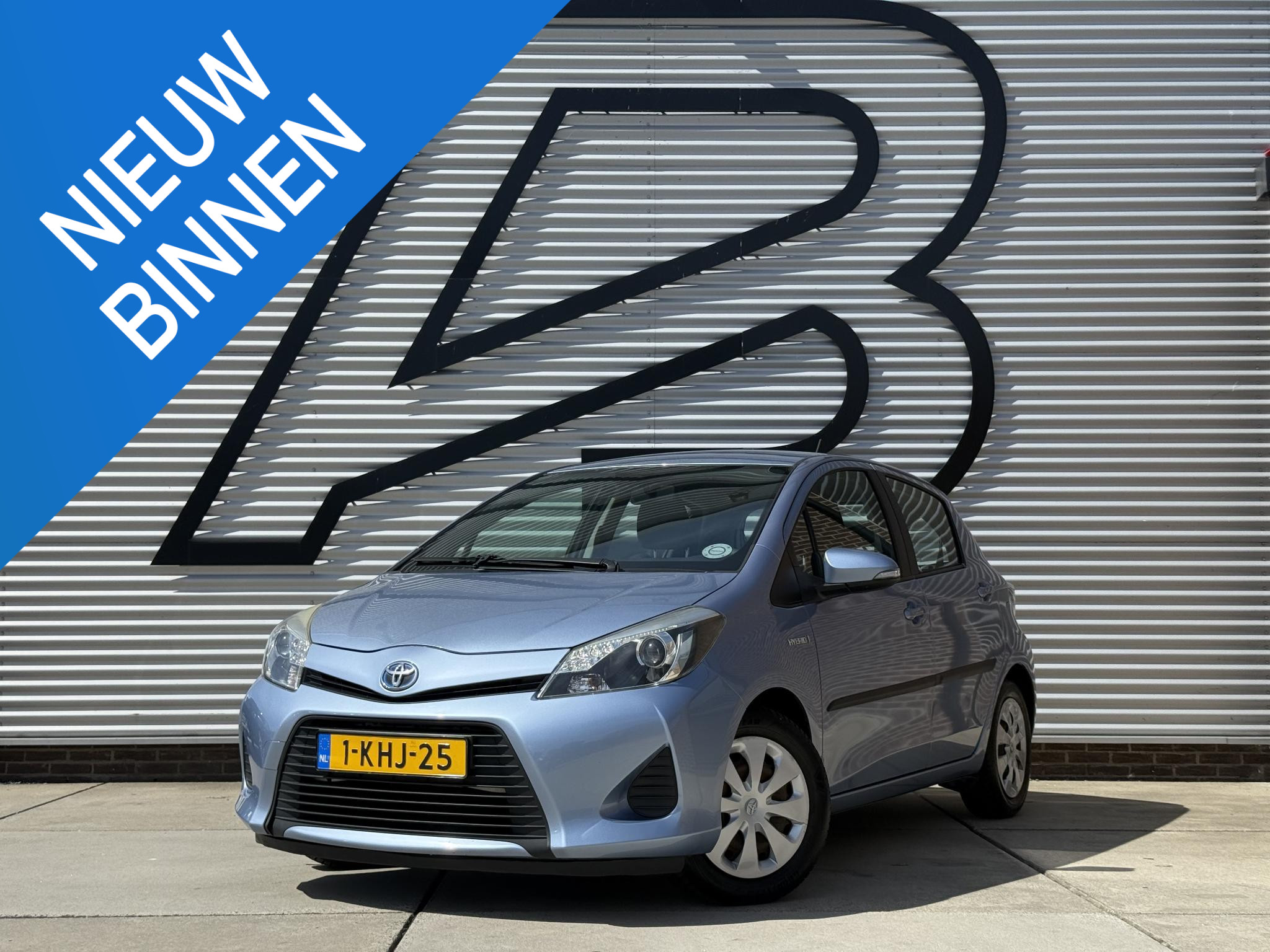 Toyota Toyota Yaris Hybrid 1.5 Full Hybrid Aspiration 2013 - voorkant