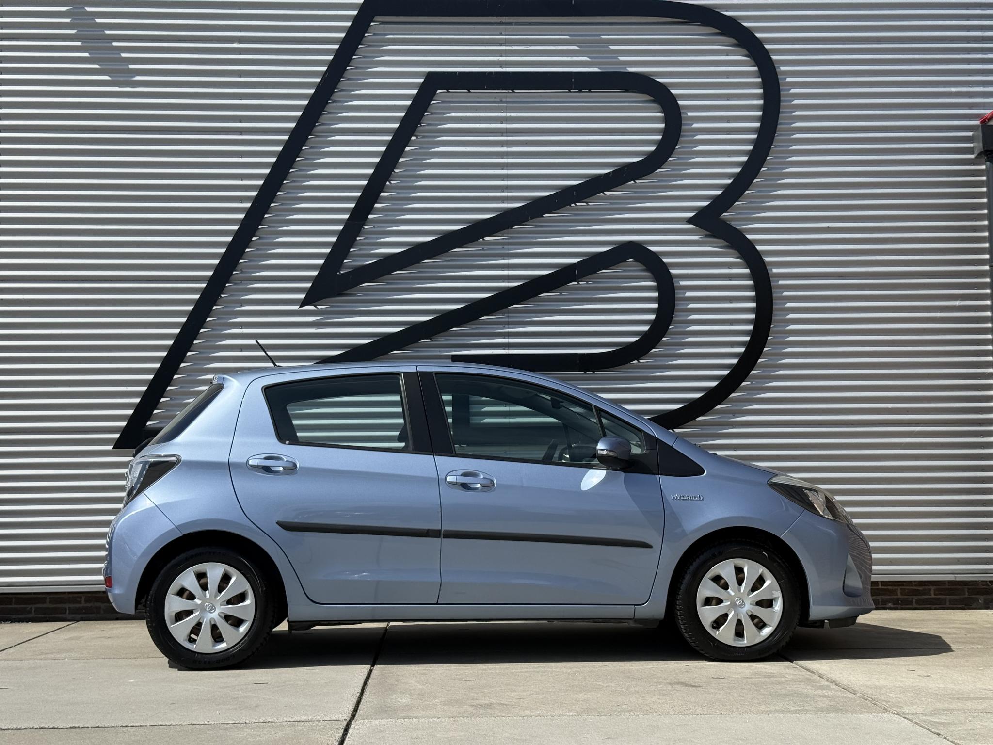 Foto van Toyota Toyota Yaris Hybrid