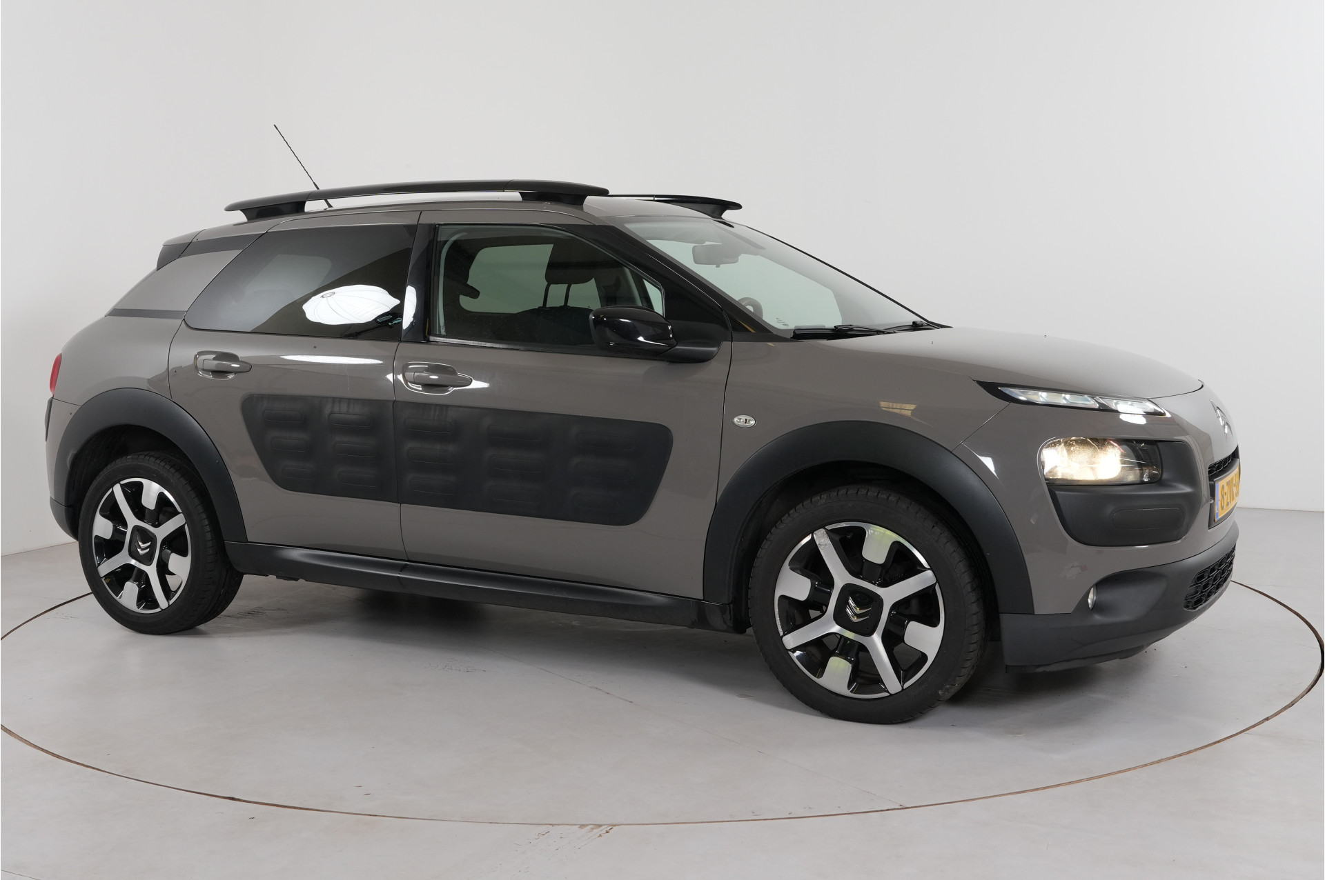 Foto van Citroen C4 Cactus