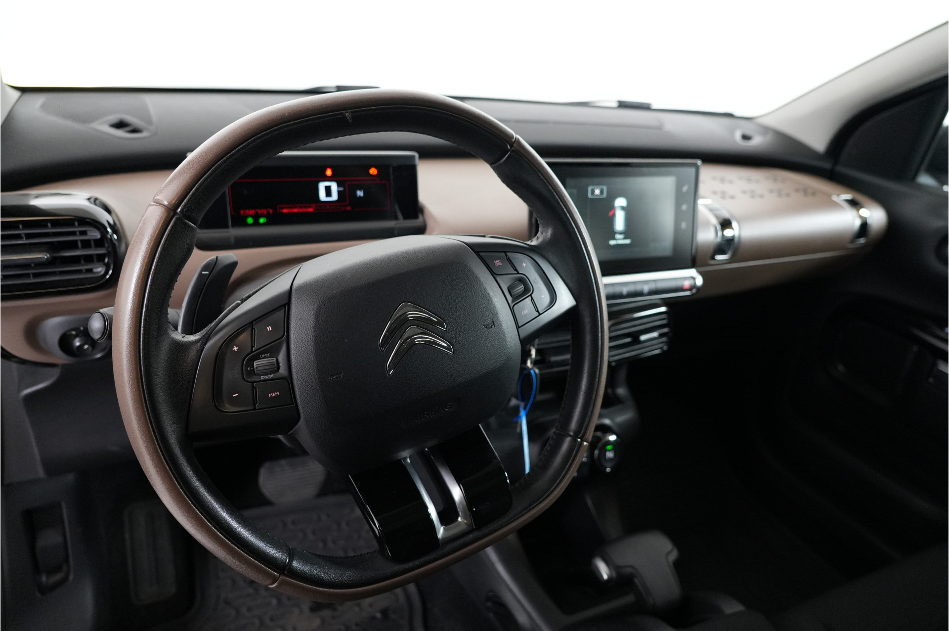 Foto van Citroen C4 Cactus