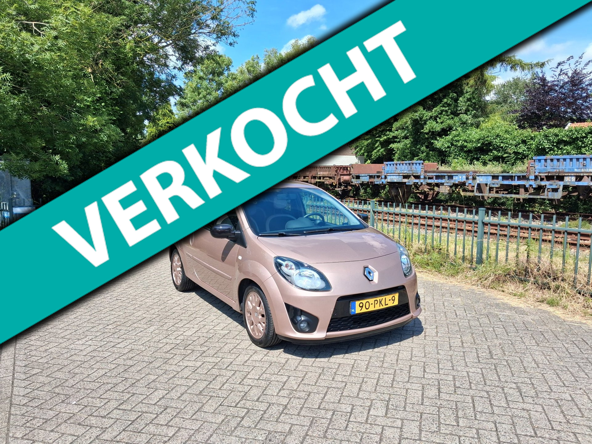 Renault Twingo 1.2-16V Miss Sixty Airco Cruise dubbele achterstoel ALLINPRIJS 2011 - voorkant