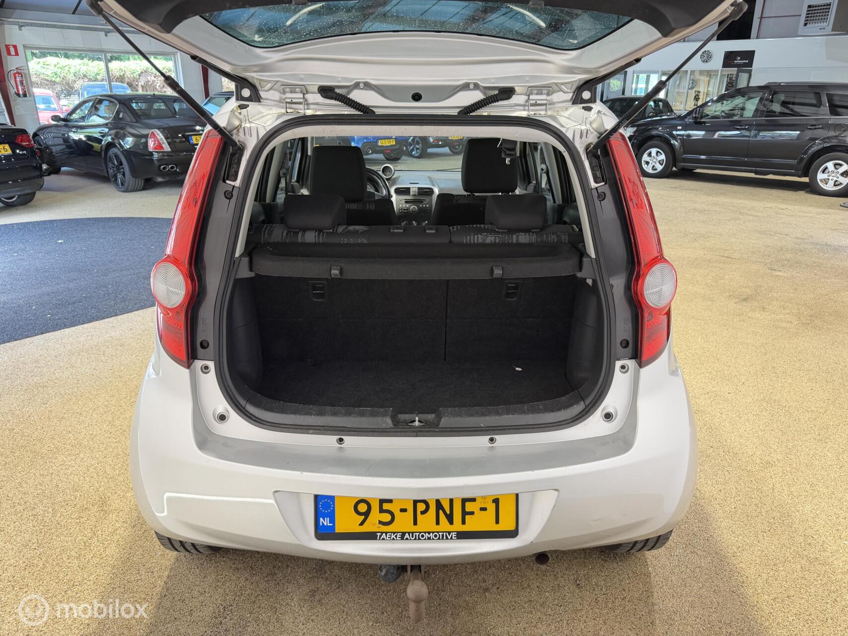 Foto van Opel Agila