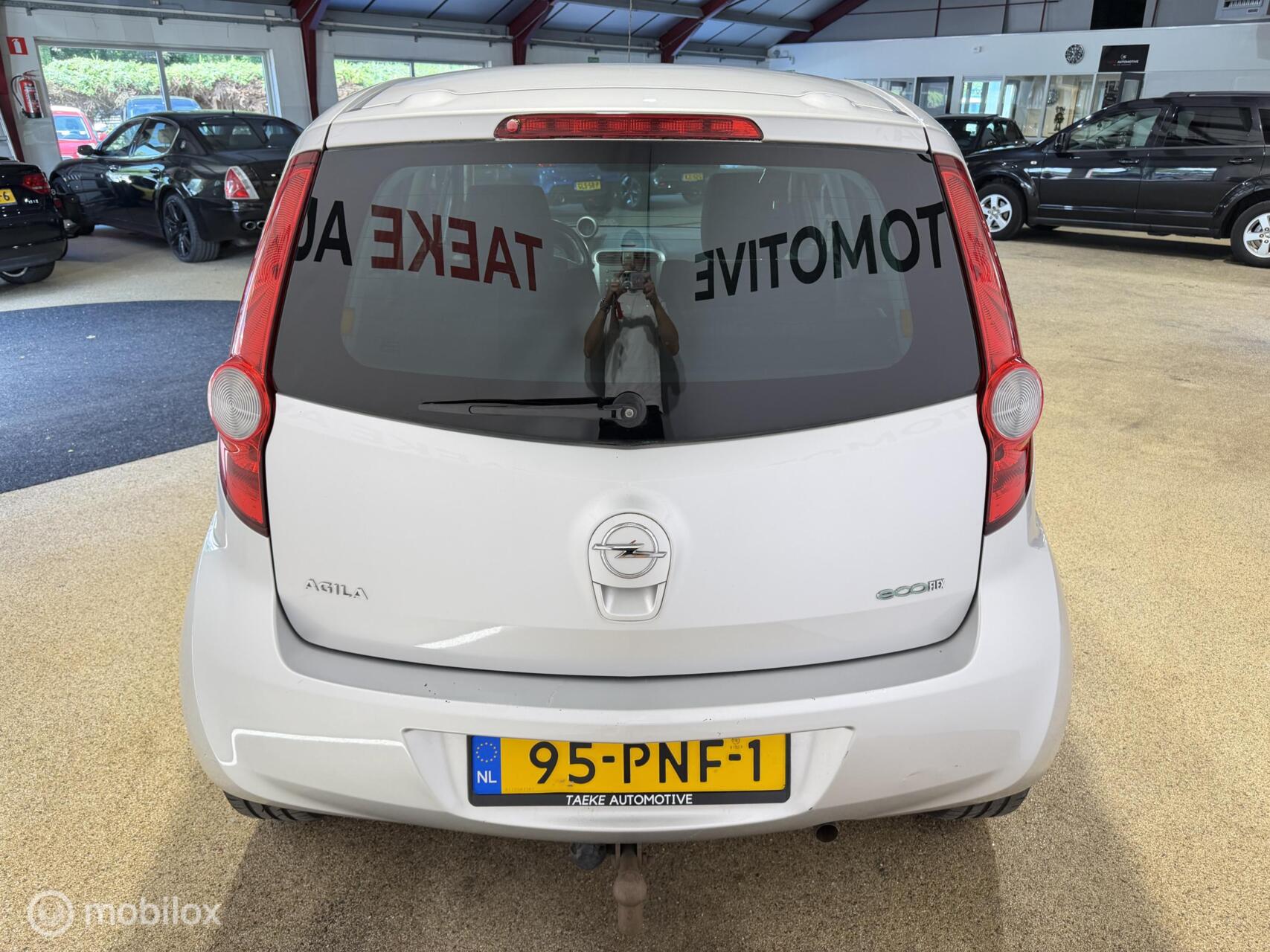 Foto van Opel Agila