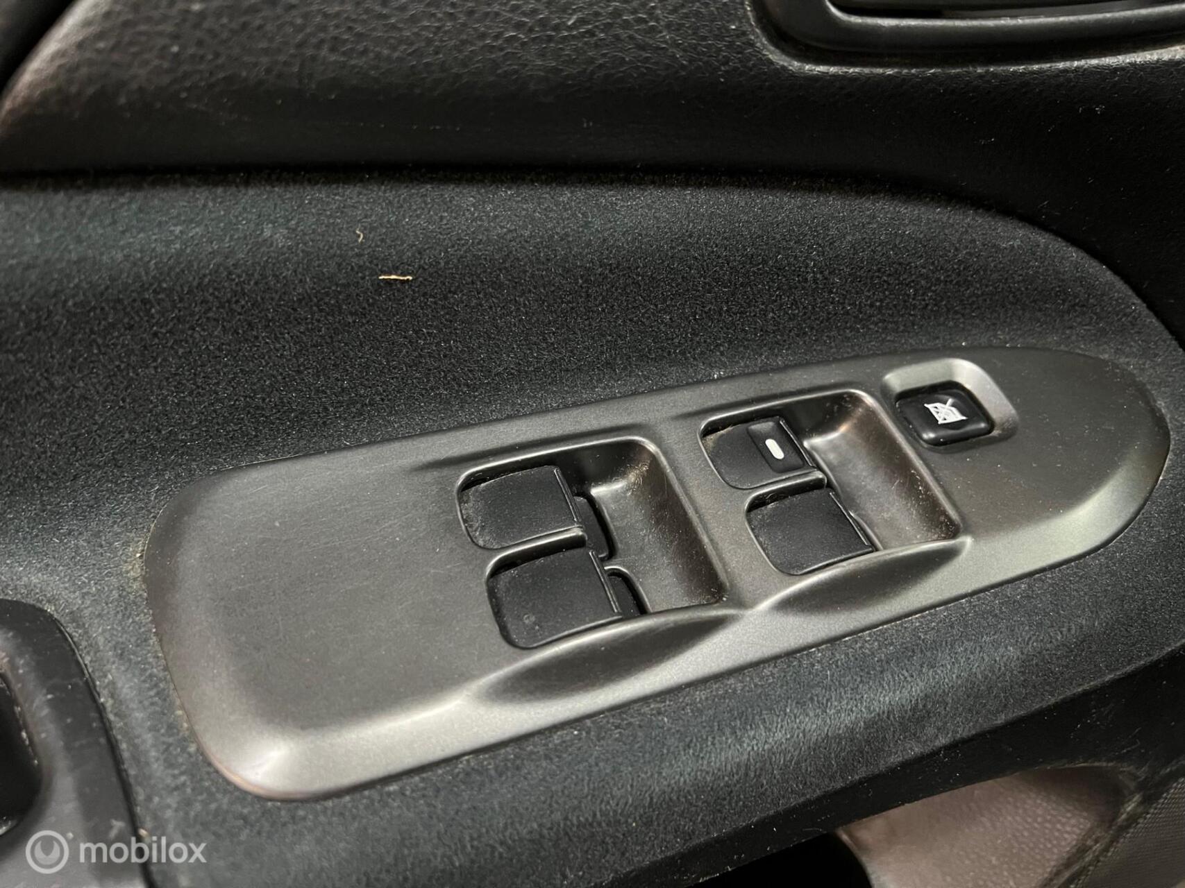 Foto van Mitsubishi Mitsubishi Lancer Wagon