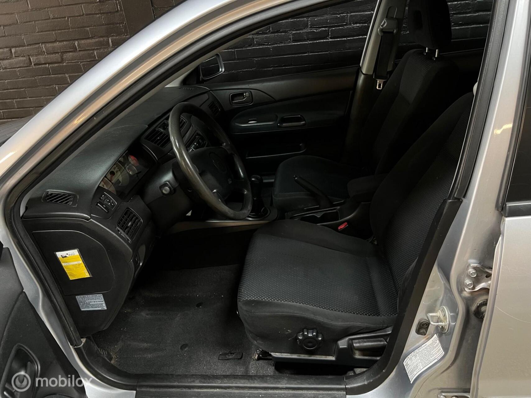 Foto van Mitsubishi Mitsubishi Lancer Wagon