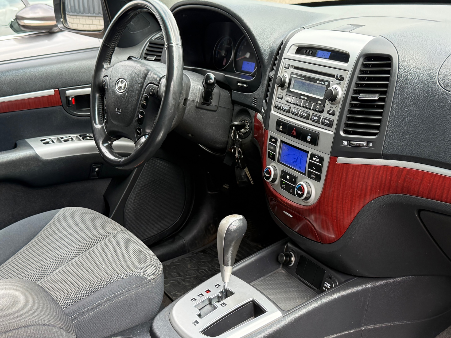 Foto van Hyundai Santa Fe 2.2 Crdi Van