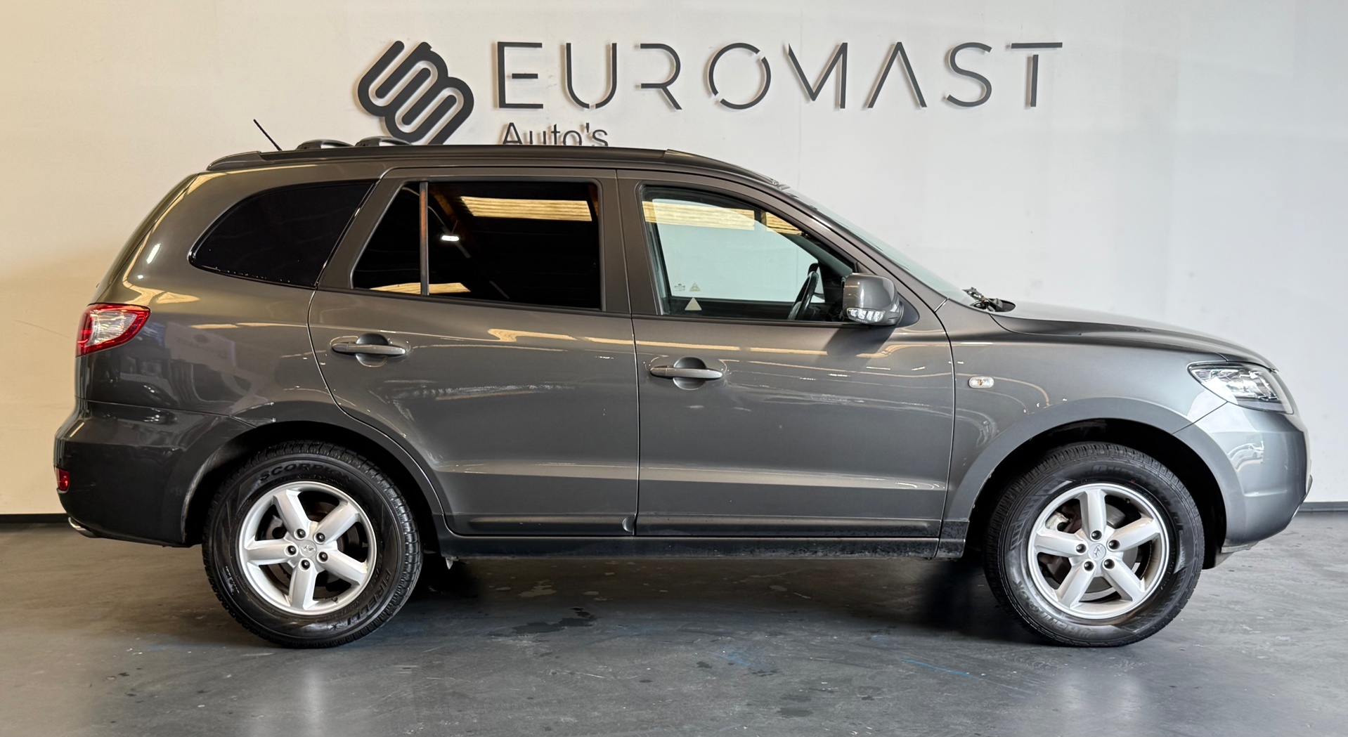 Foto van Hyundai Santa Fe 2.2 Crdi Van