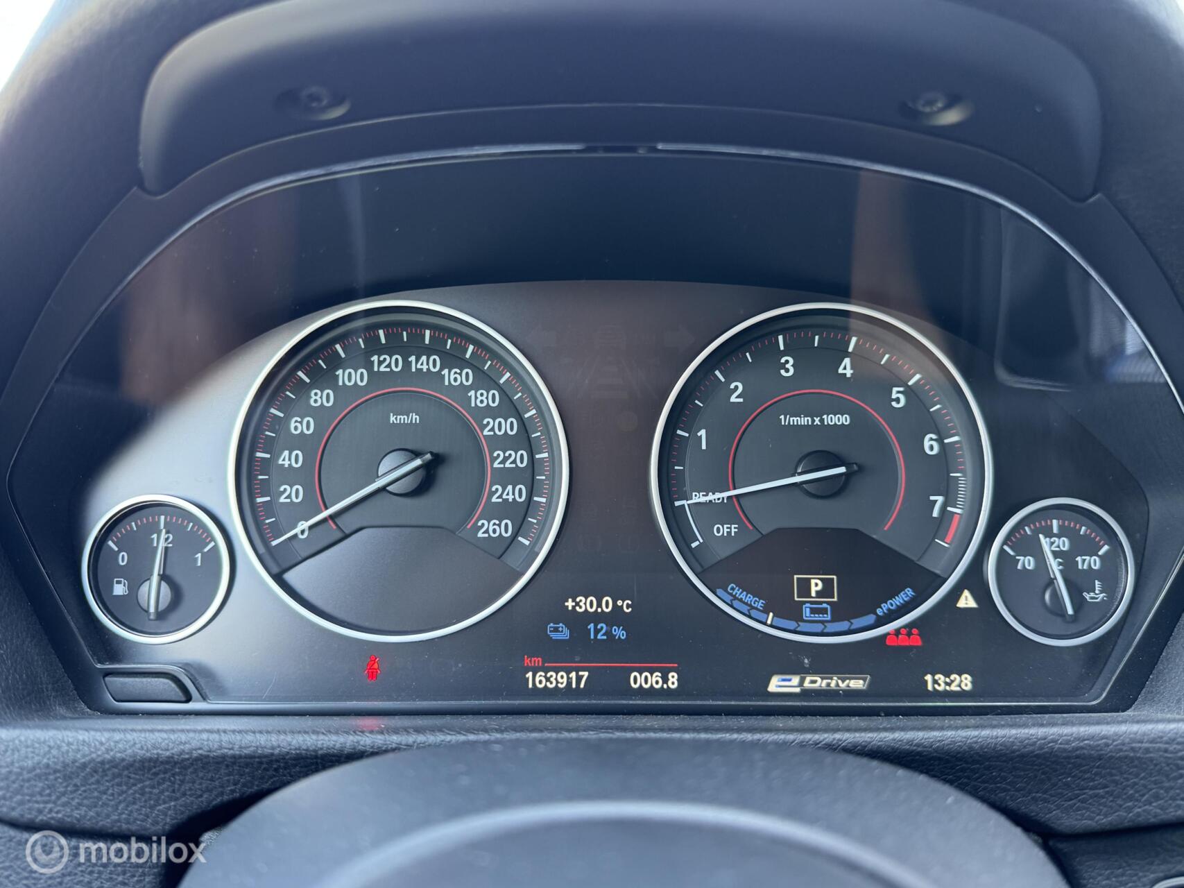 Foto van BMW 330e Iperformance