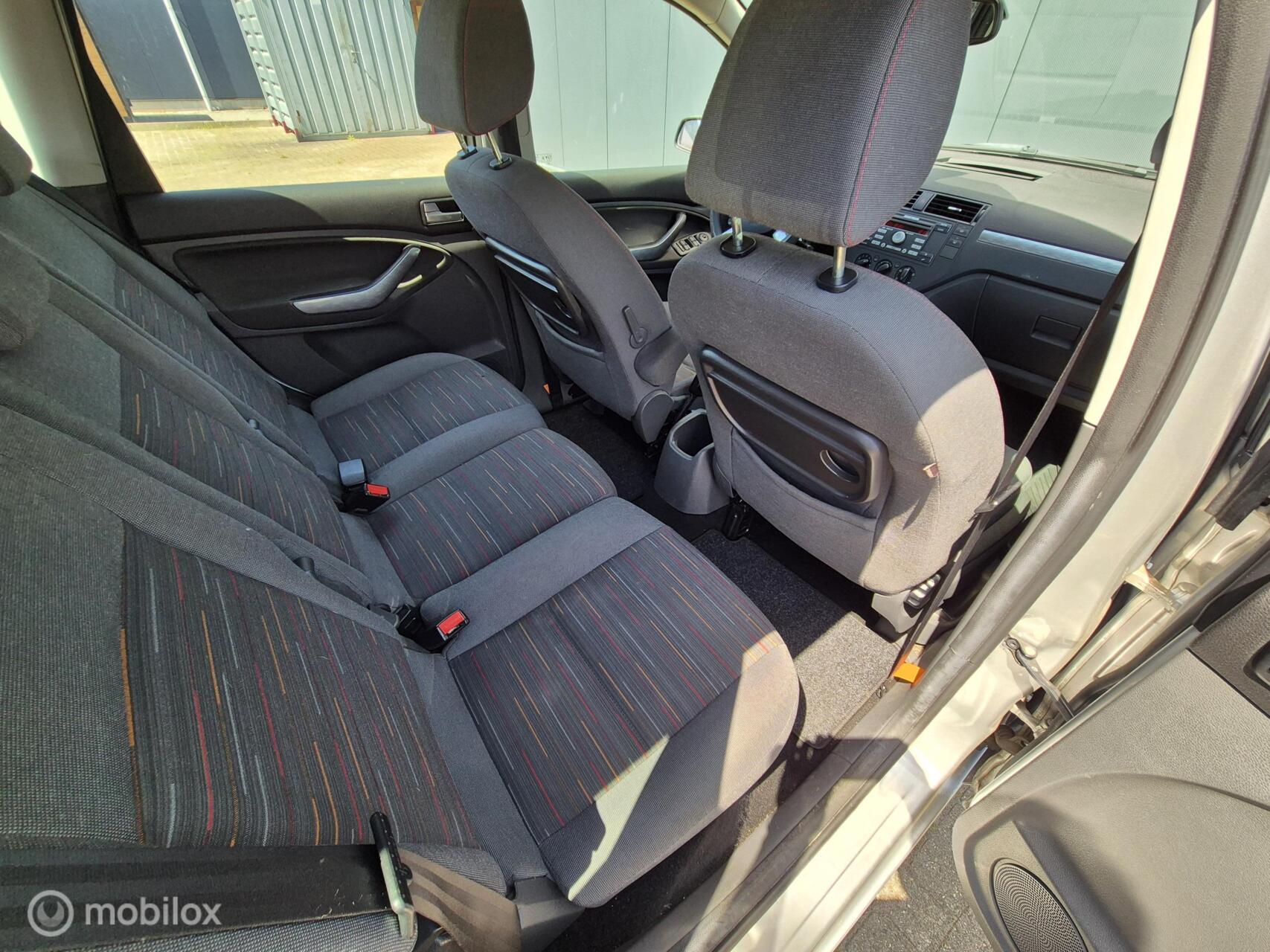 Foto van Ford C-max