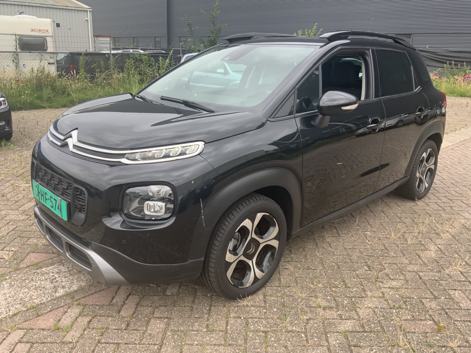 Citroen C3 Aircross 1.2 PT S&S Shine 2020 - voorkant