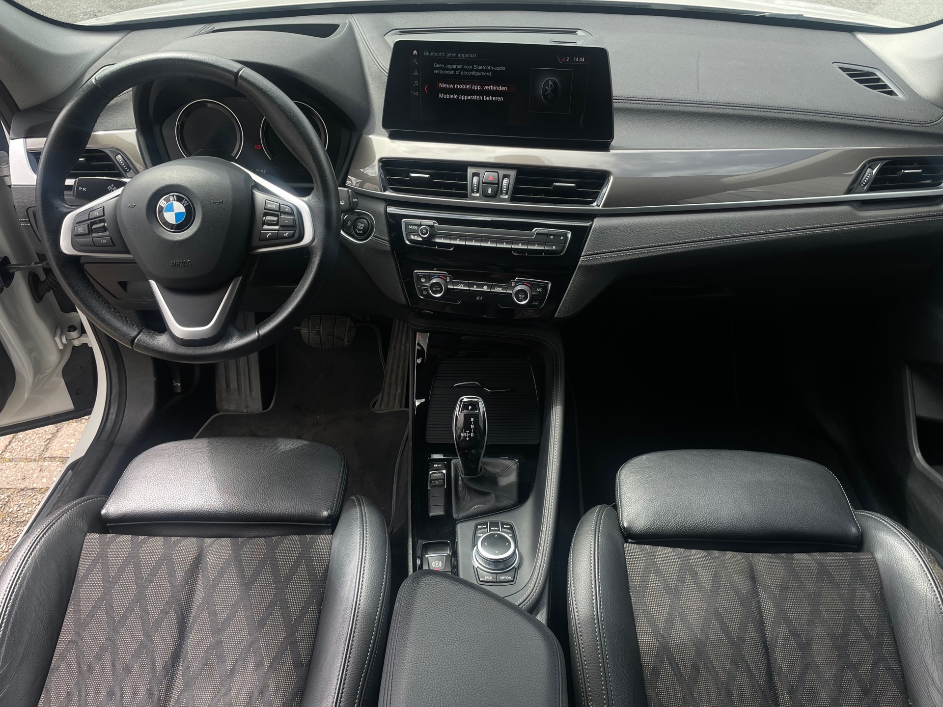 Foto van BMW X1