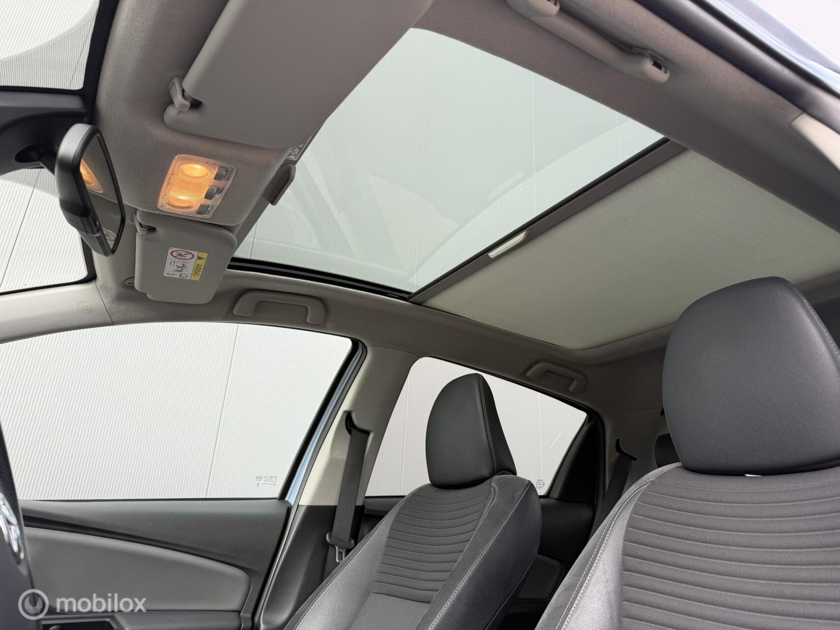 Foto van Toyota Toyota Yaris Hybrid
