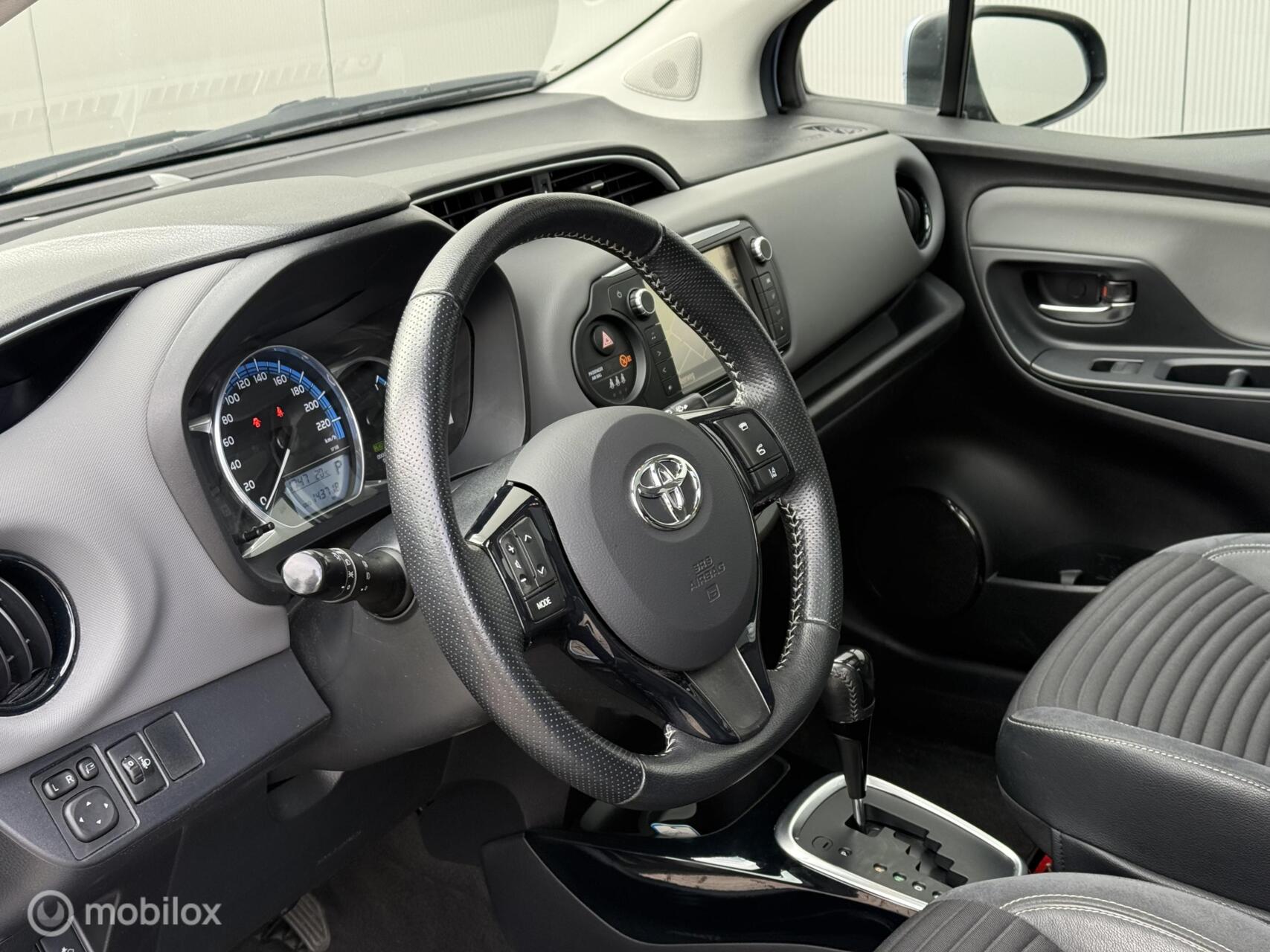 Foto van Toyota Toyota Yaris Hybrid