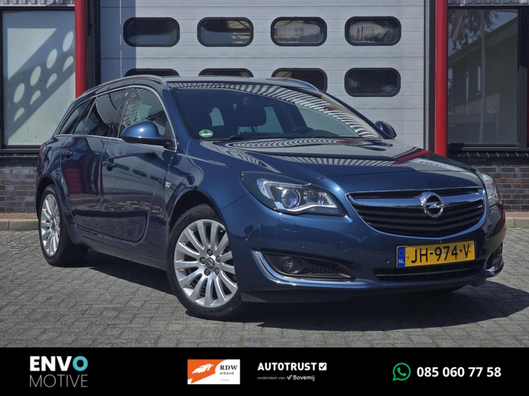 Foto van OPEL INSIGNIA SPORTS TOURER SW