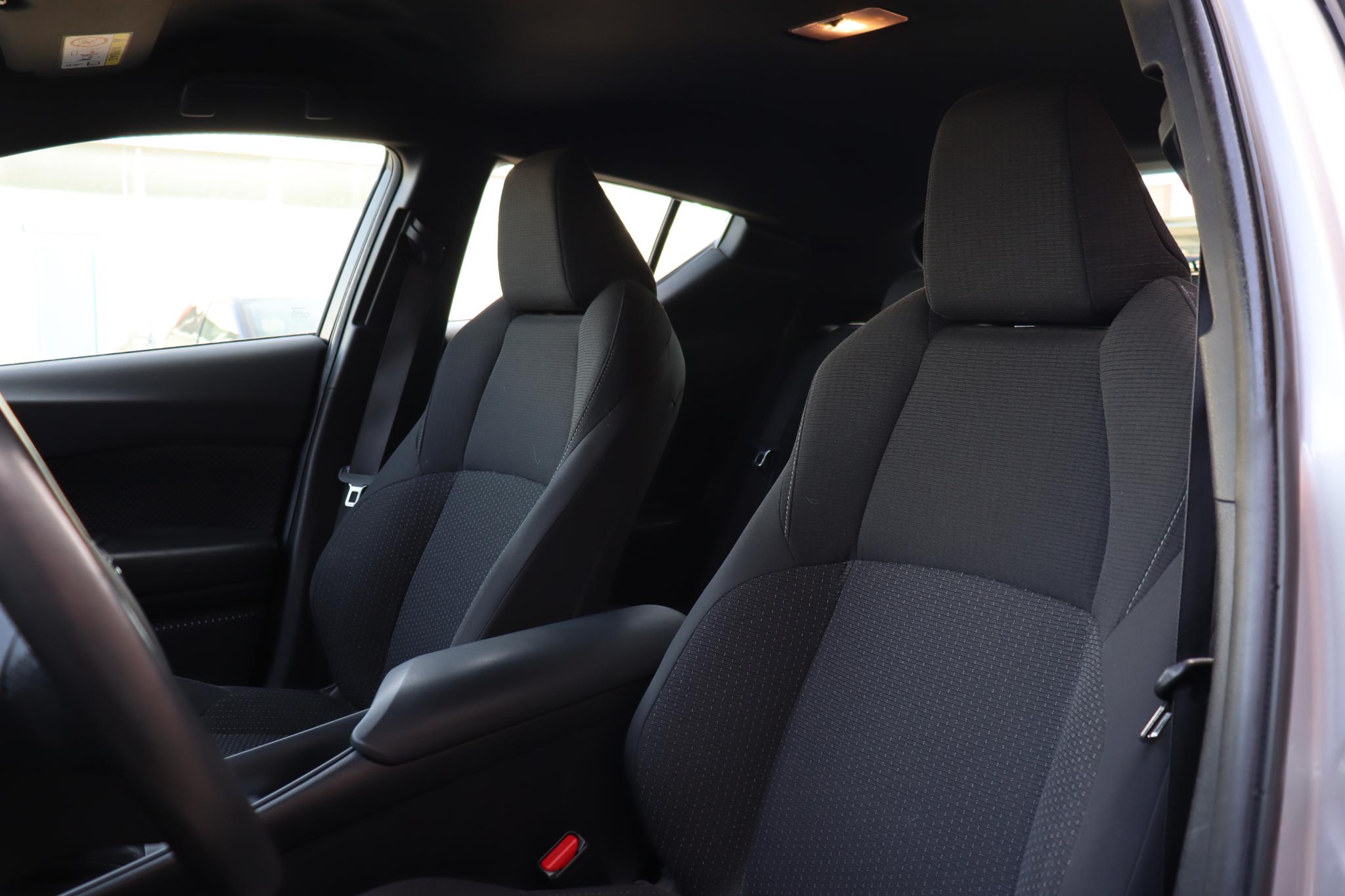 Foto van Toyota Toyota C-hr