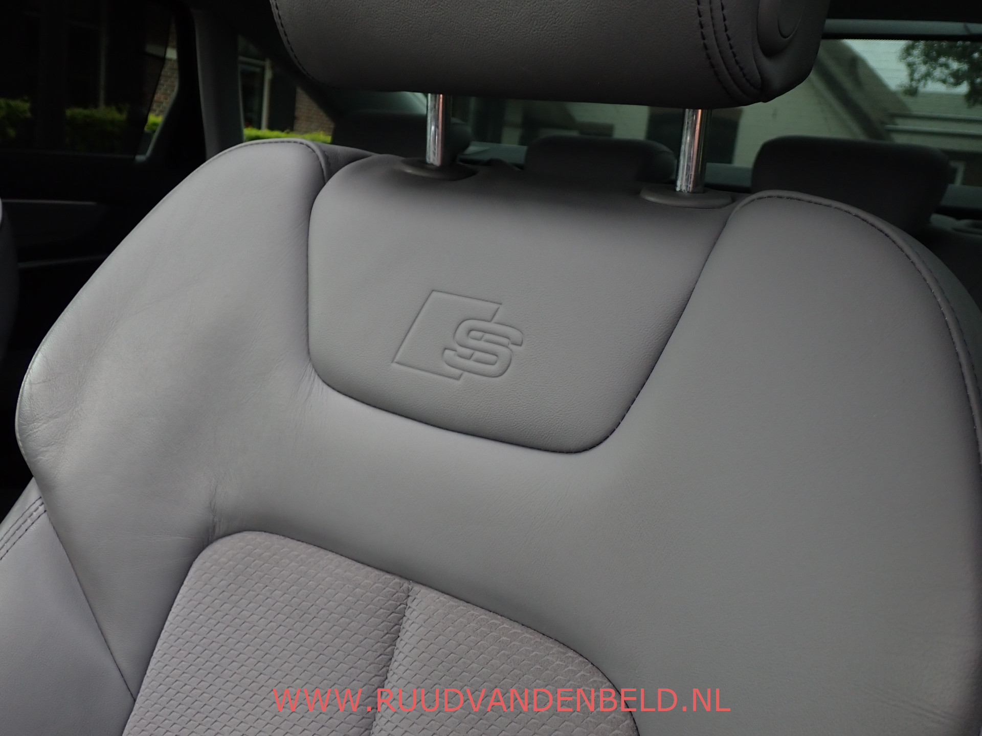 Foto van Audi A6 55 TFSI E