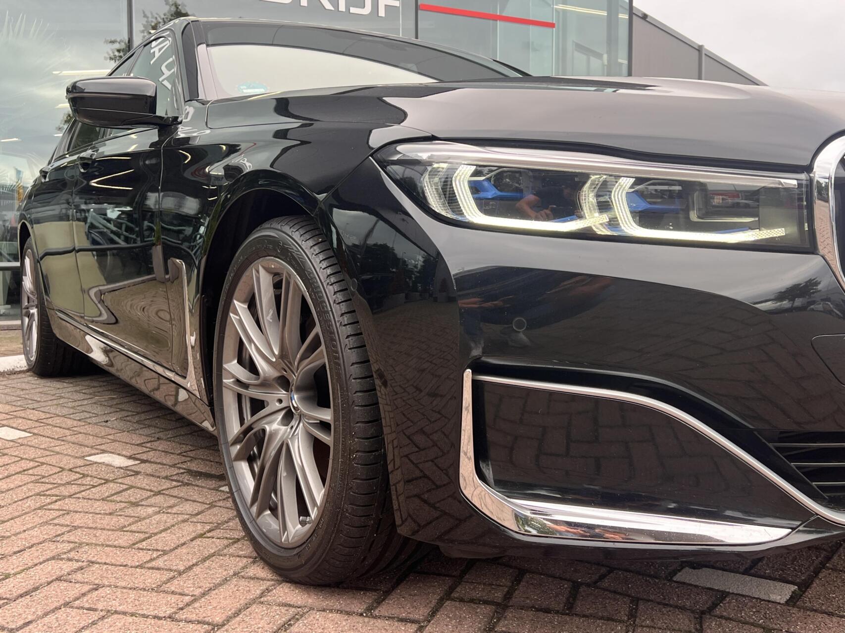 Foto van BMW 730d xDrive