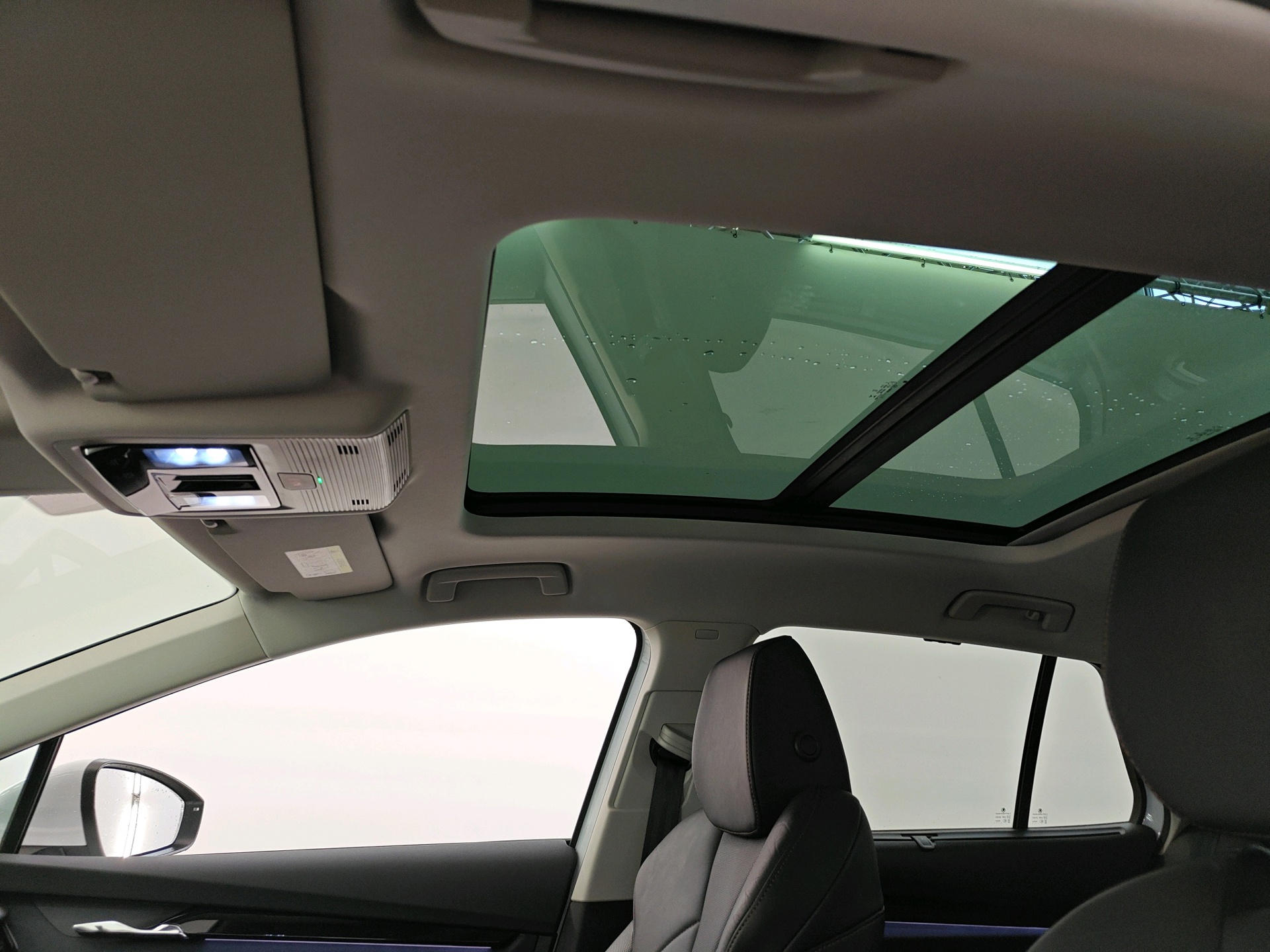 Foto van Skoda Enyaq 80