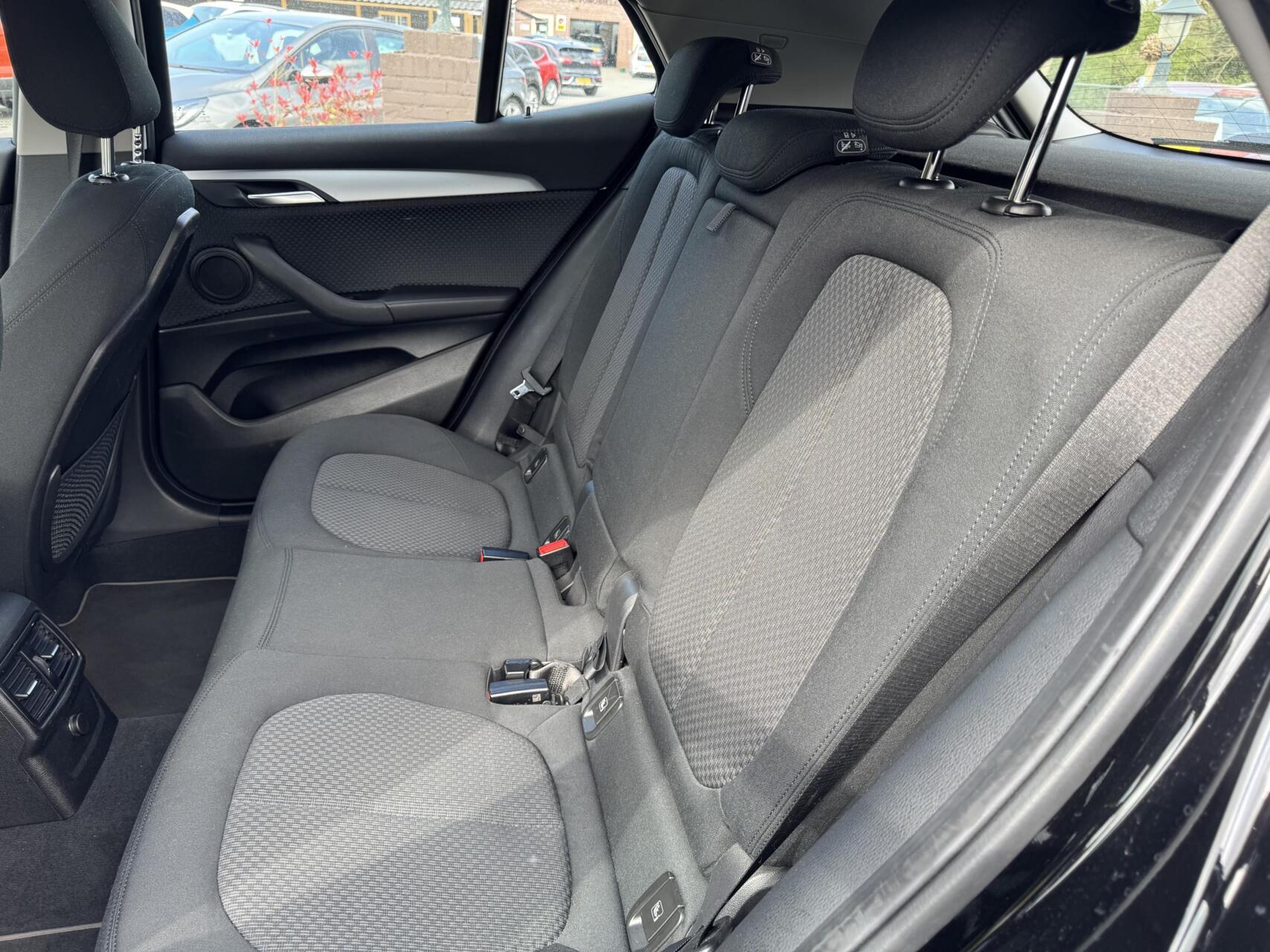 Foto van BMW X2 Sdrive18i