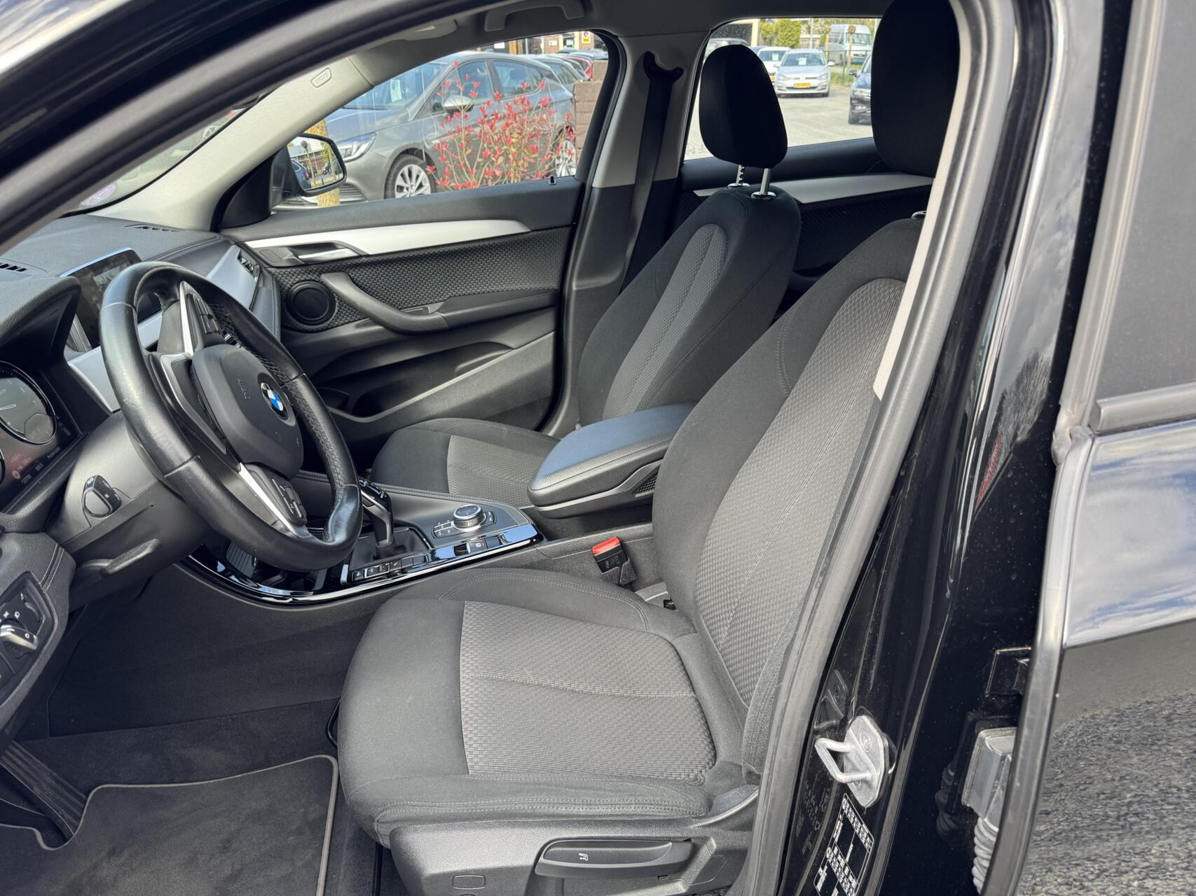 Foto van BMW X2 Sdrive18i