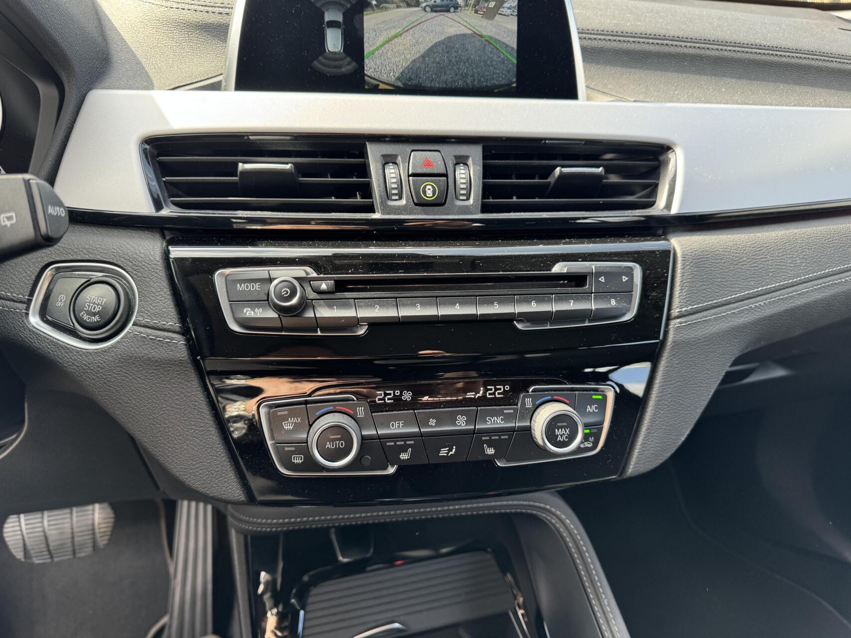Foto van BMW X2 Sdrive18i