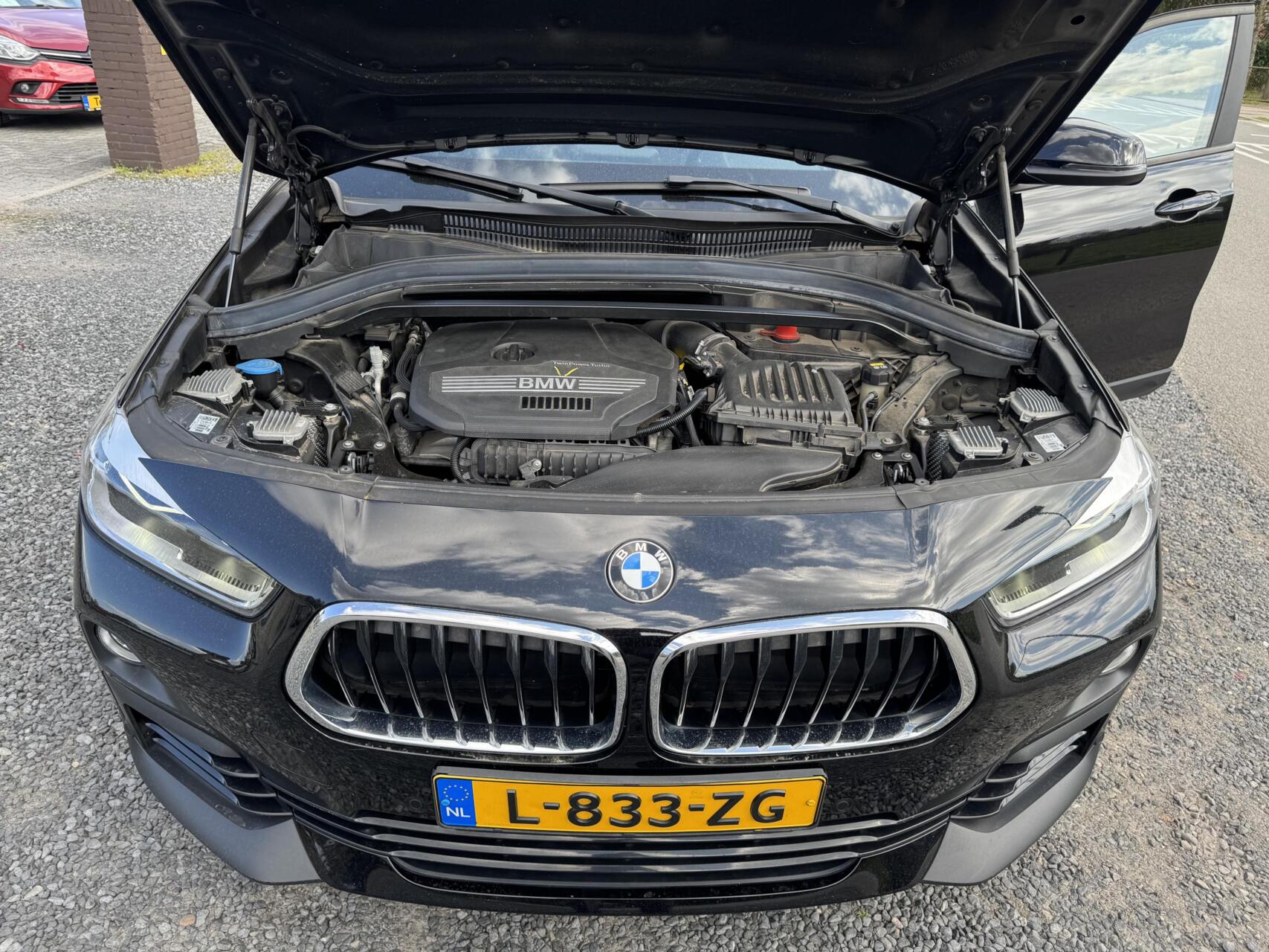 Foto van BMW X2 Sdrive18i